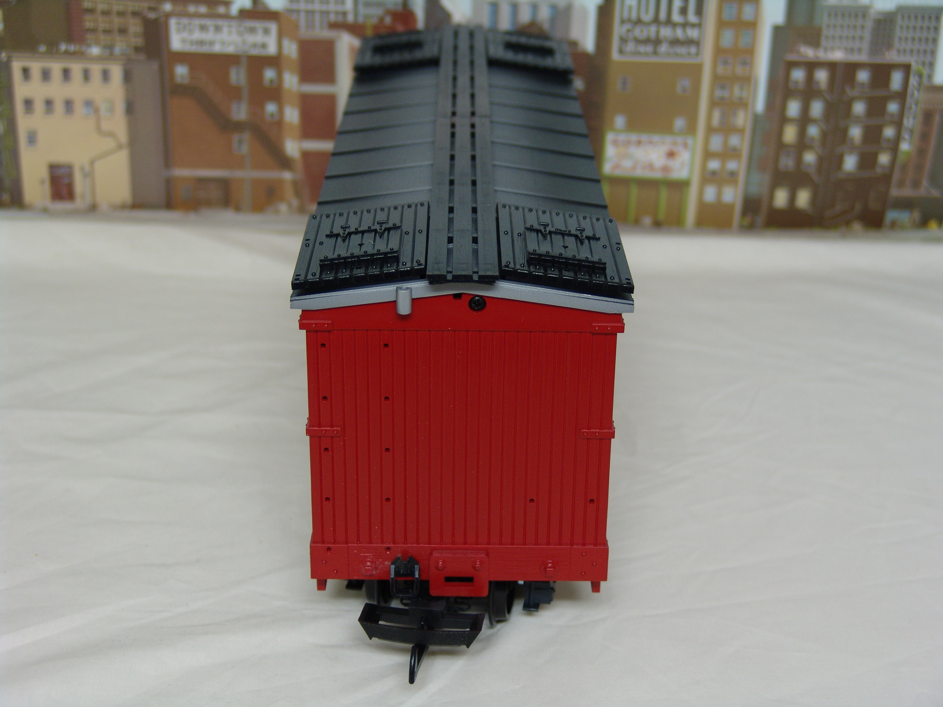 Lake George & Boulder Brewing Co. reefer car (used)