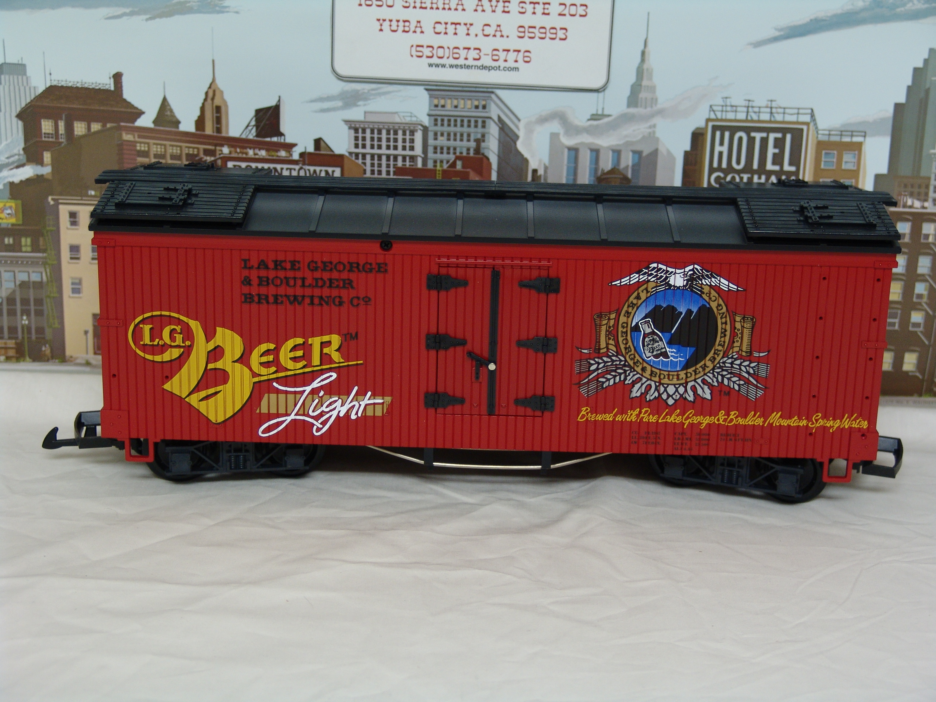 Lake George & Boulder Brewing Co. reefer car (used)