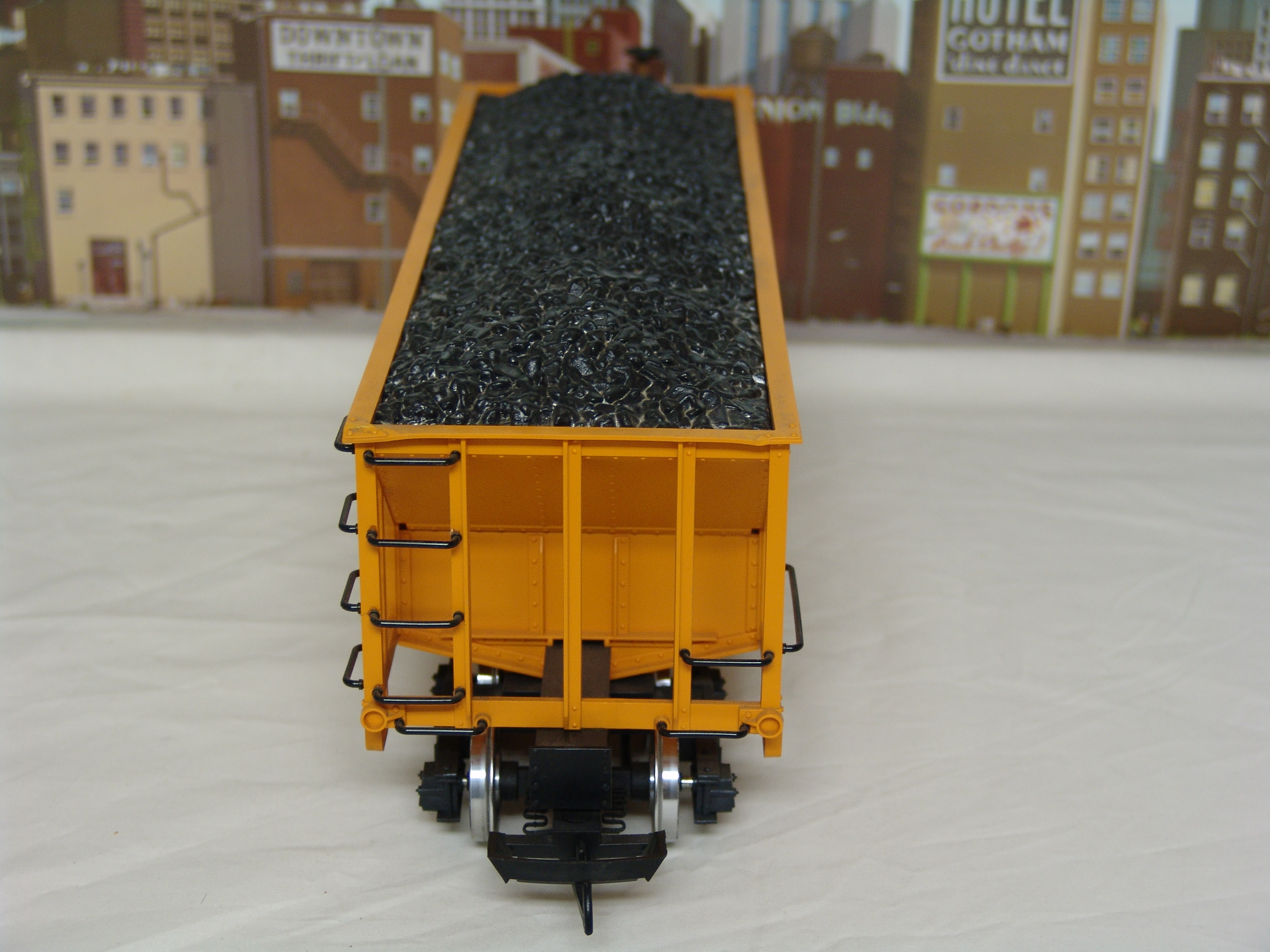 Peabody coal hopper #4076 with load (used)