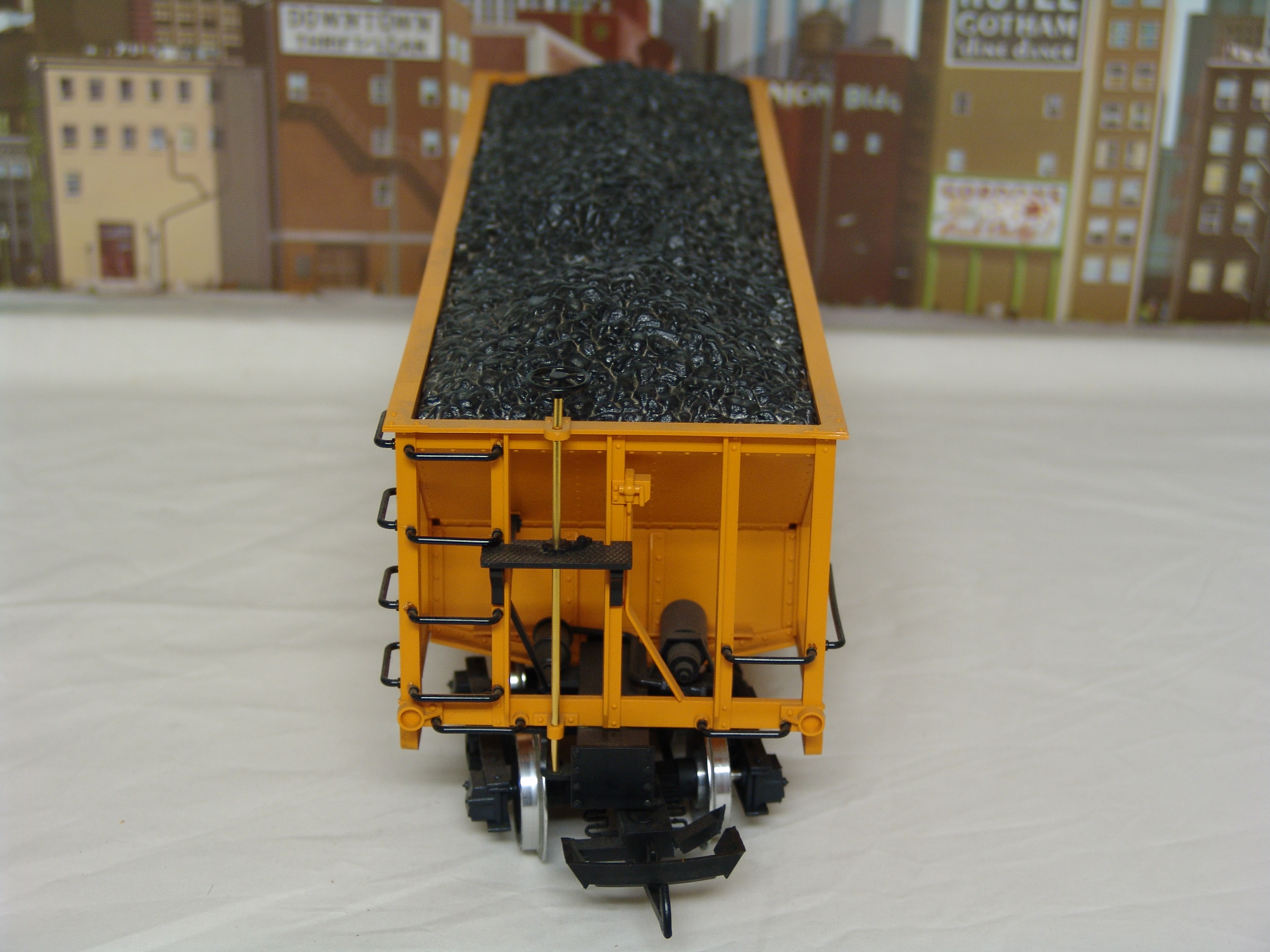 Peabody coal hopper #4076 with load (used)