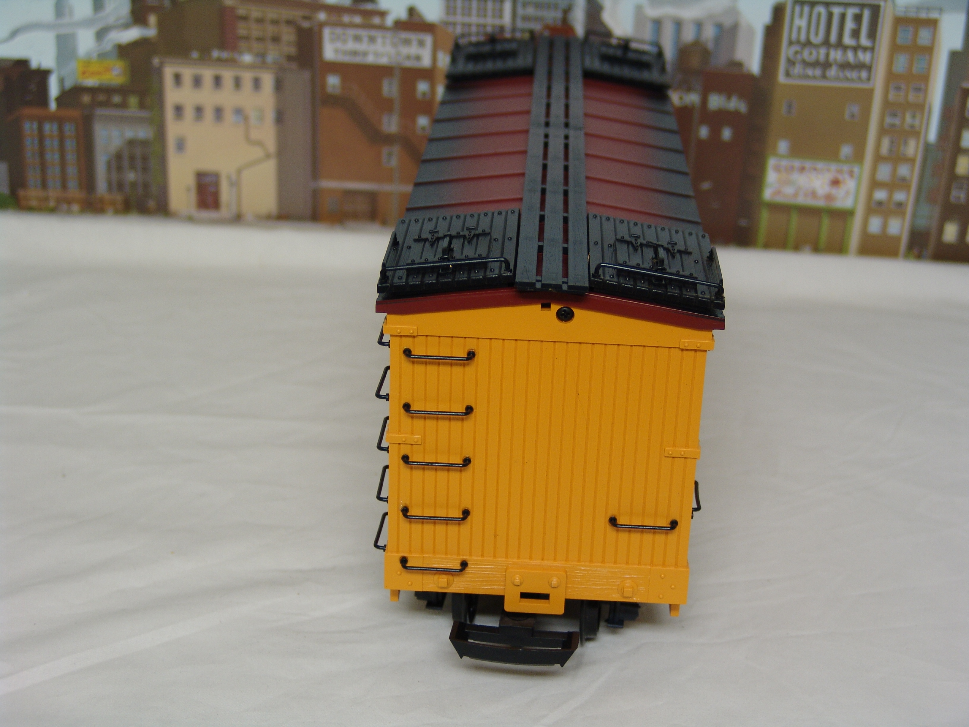 Schlitz reefer car #4074 (used)