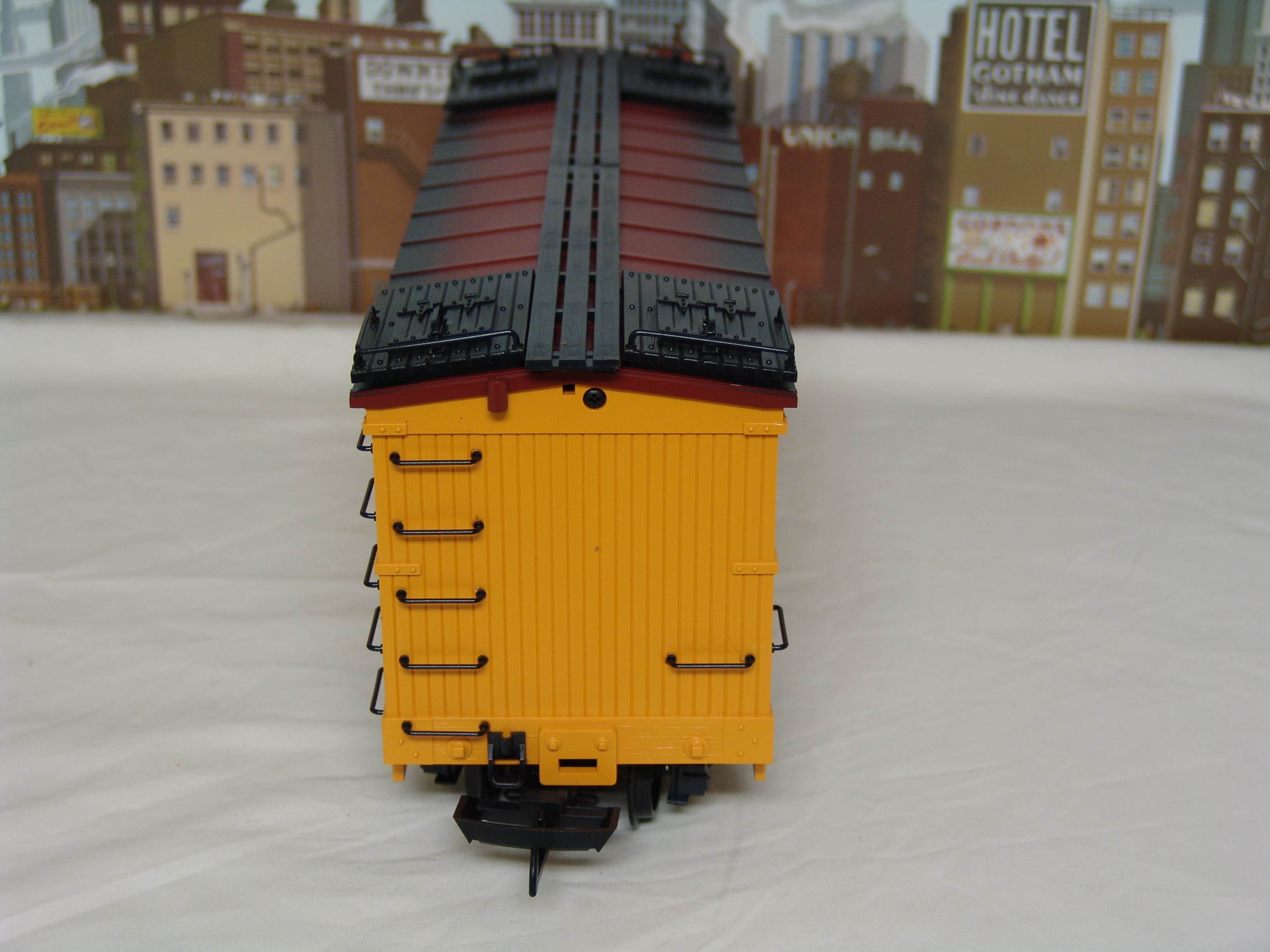Schlitz reefer car #4074 (used)