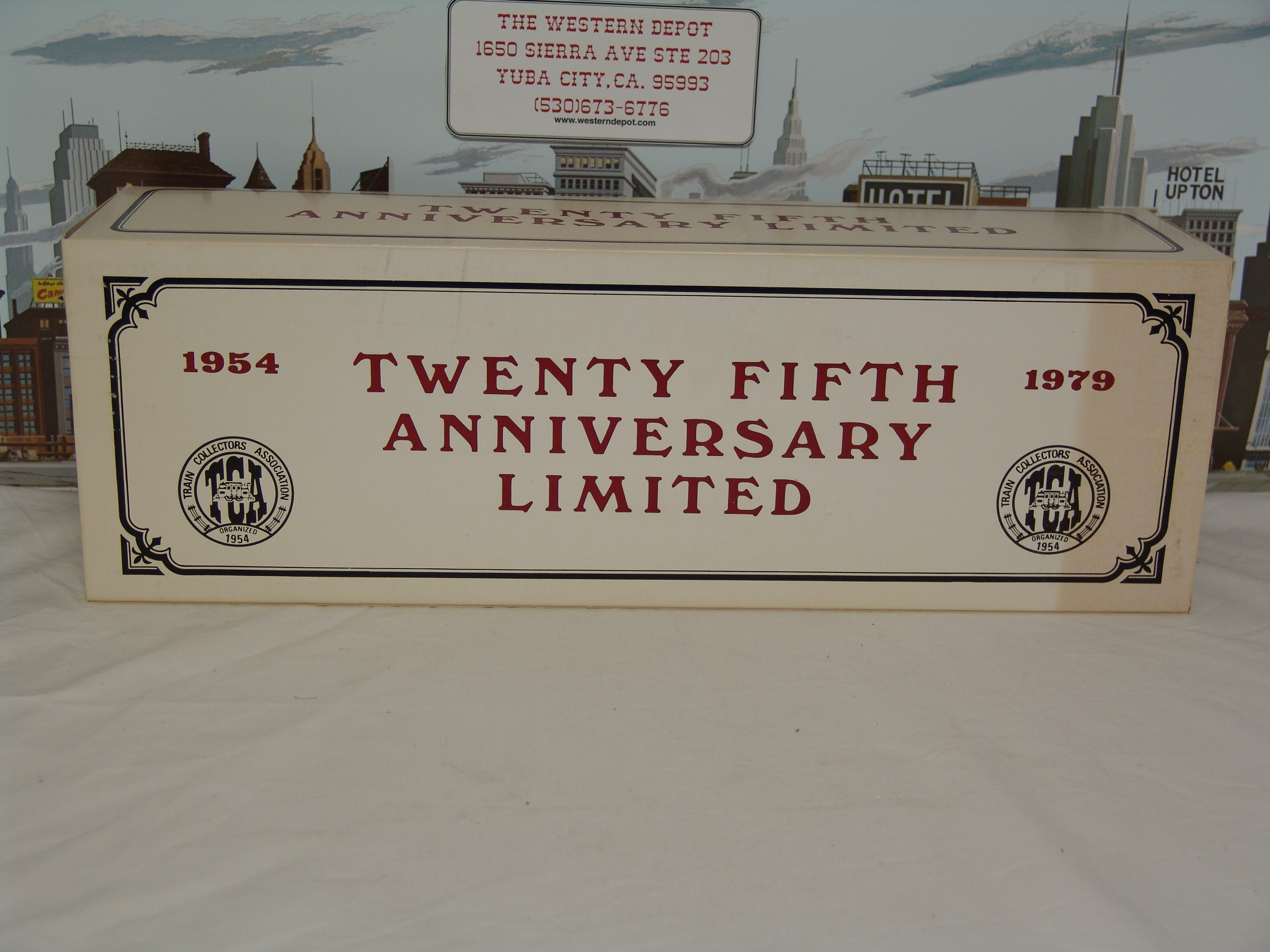 1979 TCA Twenty Fifith Anniversary Limited GG-1 passenger set (used)