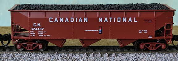 Canadian National 3-Bay Offset Side Hopper With Load #324720