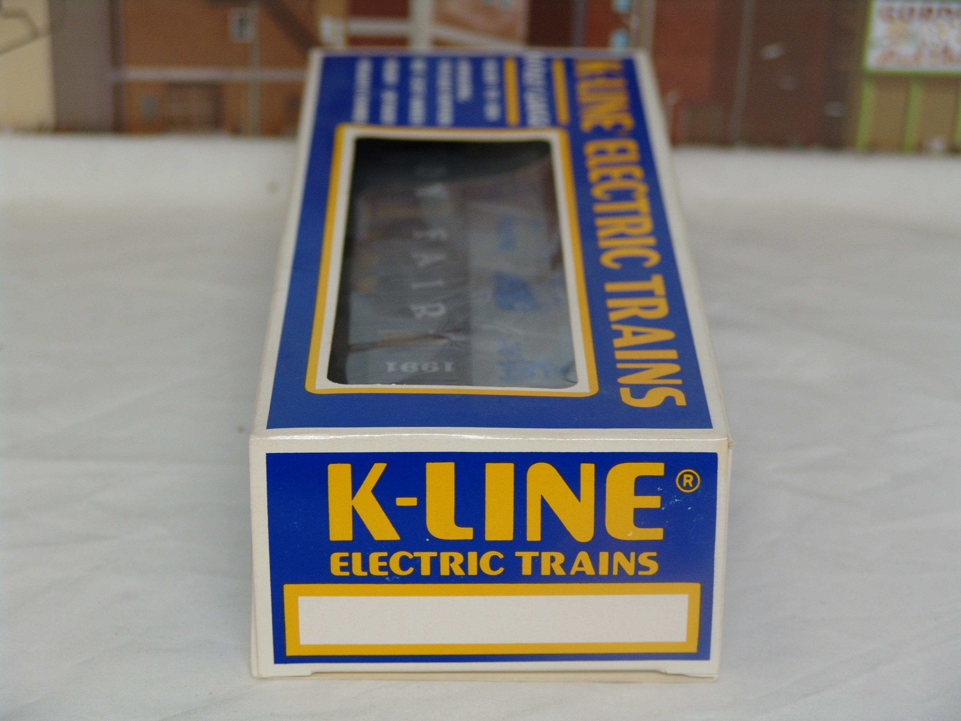 1991 Toy Fair gondola with crates