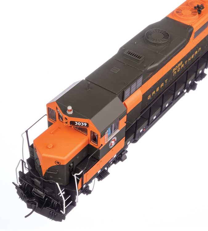 Great Northern EMD GP35 Locomotive #3039 With ESU LokSound