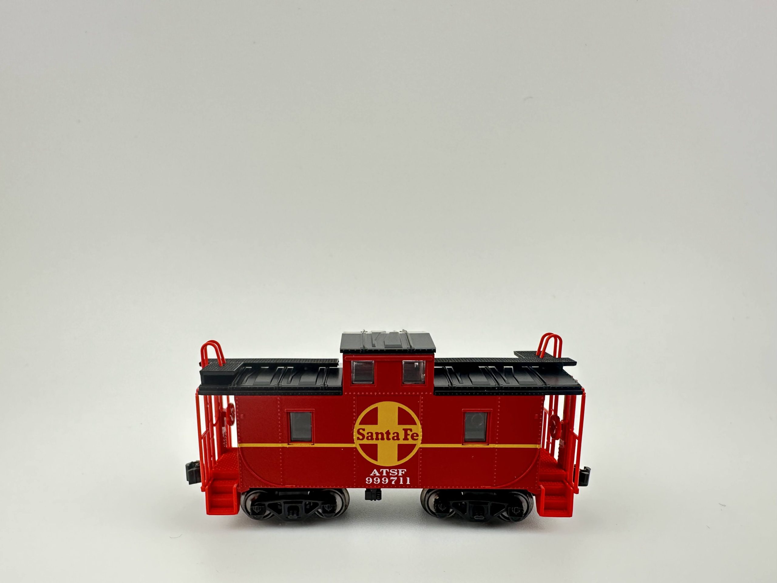 Santa Fe Bluebonnet F7 freight train set with DCC & sound