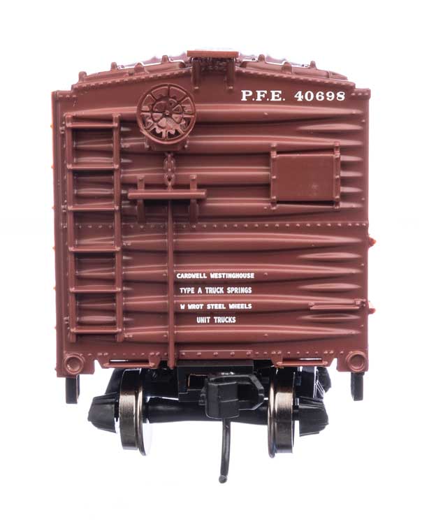 Pacific Fruit Express 40' Steel Reefer With Dreadnaught Ends #40698
