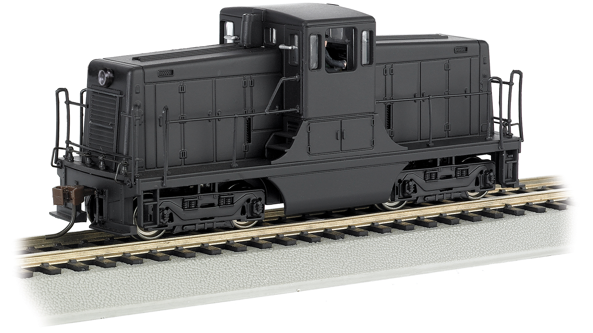 Black Painted Unlettered GE 44-Ton Switcher With Tsunami2