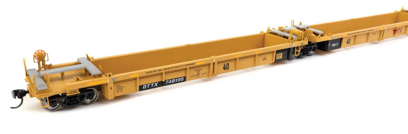 TTX Thrall 5-unit rebuilt 40' well car #748195