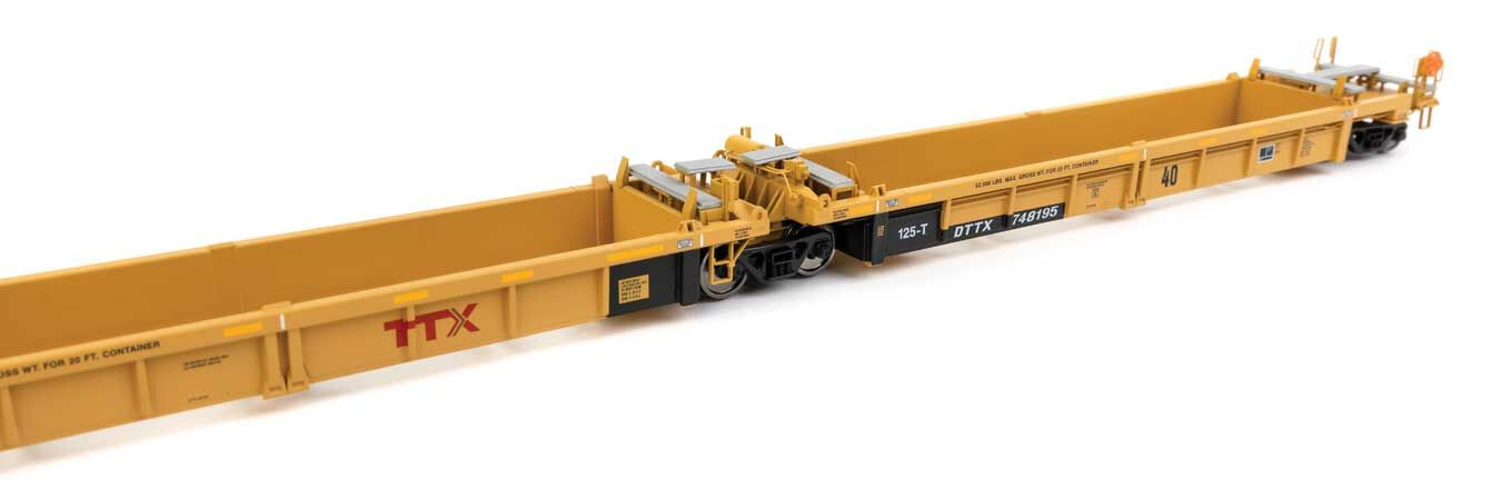 TTX Thrall 5-unit rebuilt 40' well car #748195