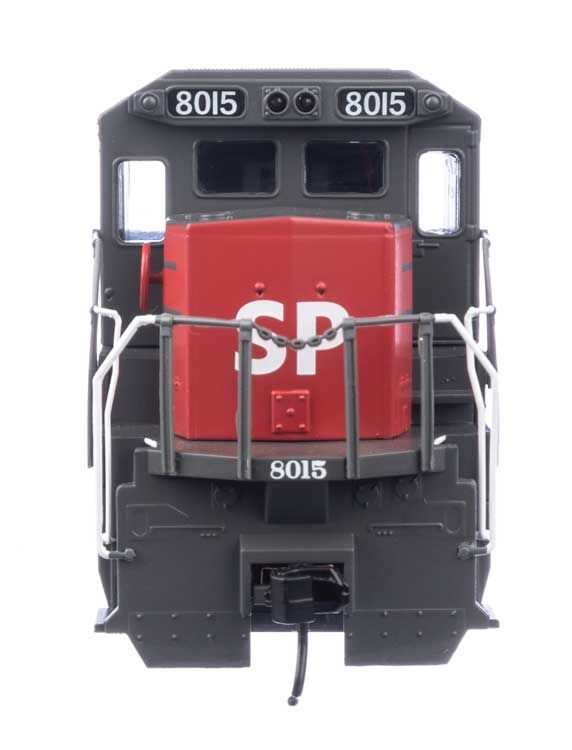 Southern Pacific GE Dash 8-40B #8015 with DCC & sound