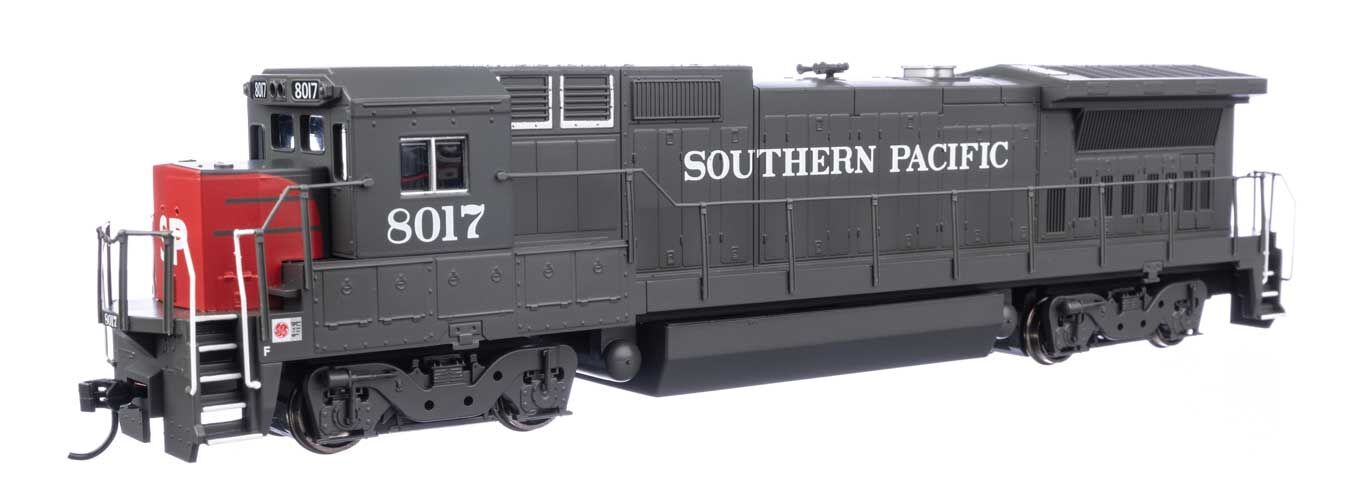 Southern Pacific GE Dash 8-40B #8017