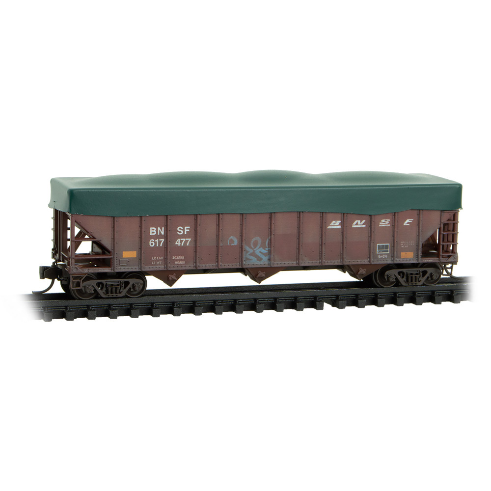 Burlington Northern Santa Fe With Tarp Covers Weathered 3-Pack