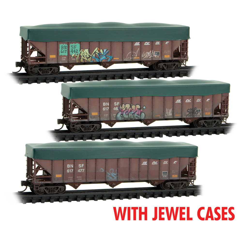 Burlington Northern Santa Fe With Tarp Covers Weathered 3-Pack