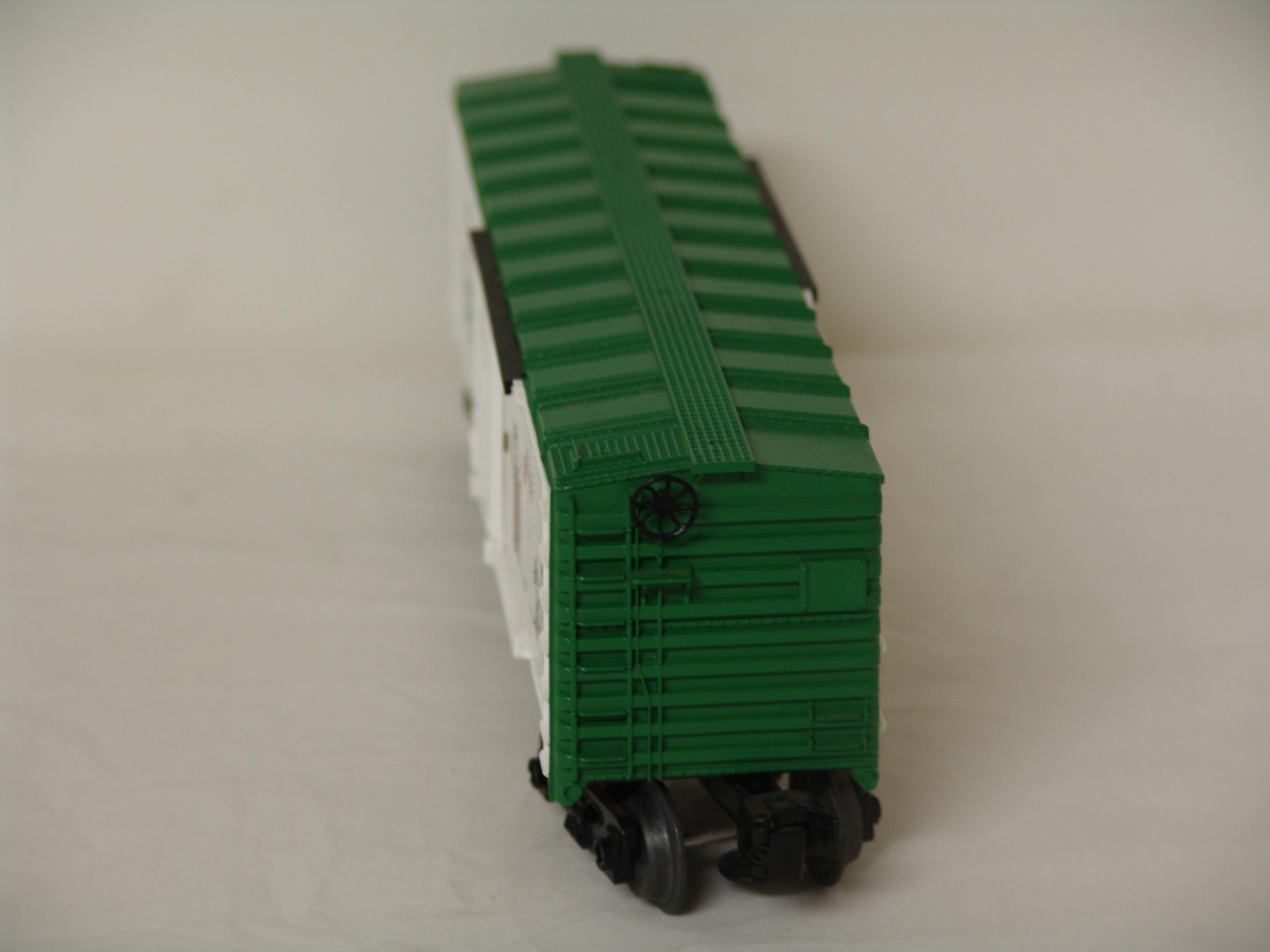 1993 O gauge Christmas boxcar #19922 (used)