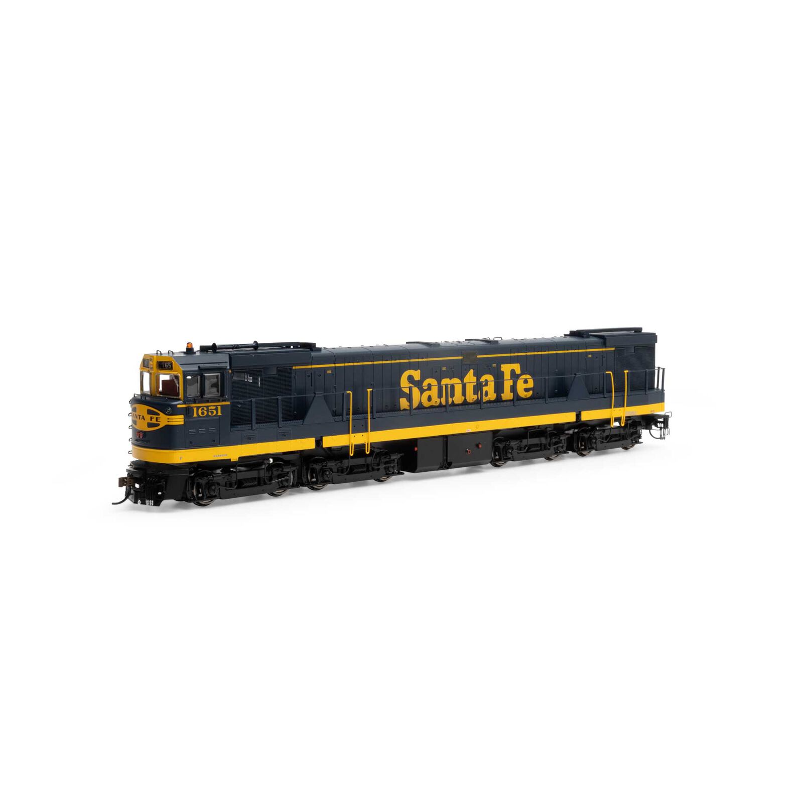 Santa Fe U50 #1651 with Tsunami2