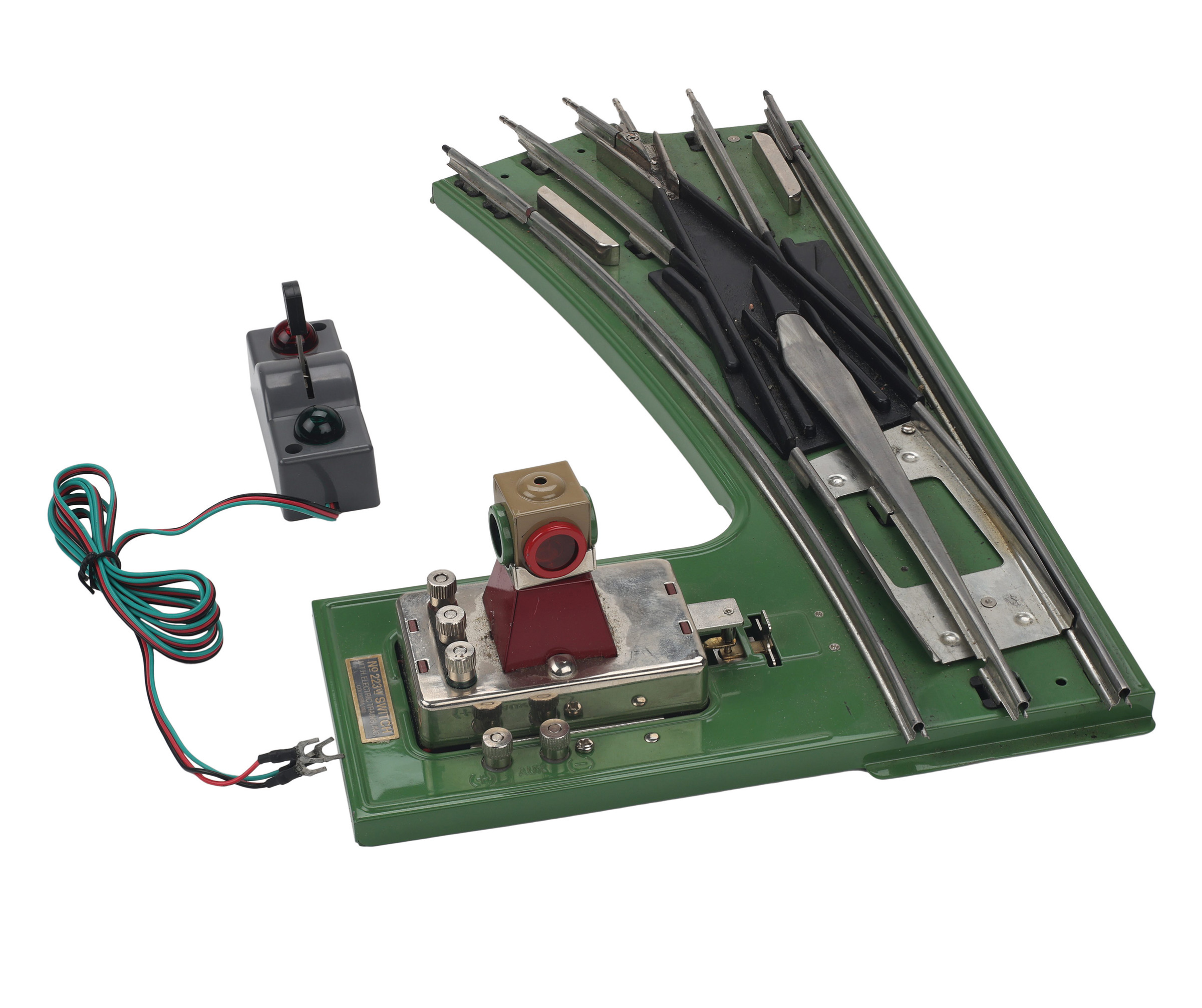 std gauge 72" left switch green base