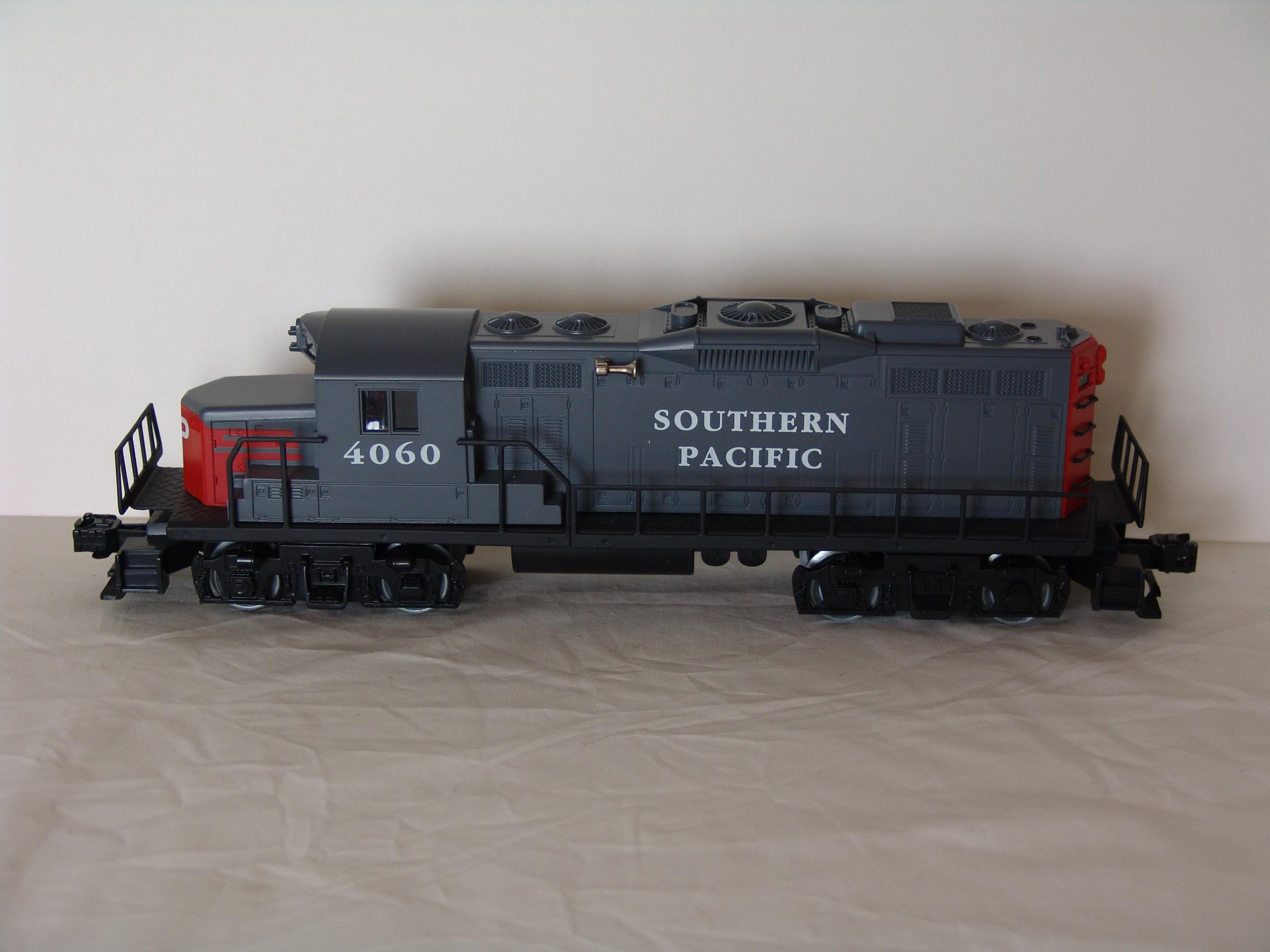 Southern Pacific GP-20 diesel engine (used)