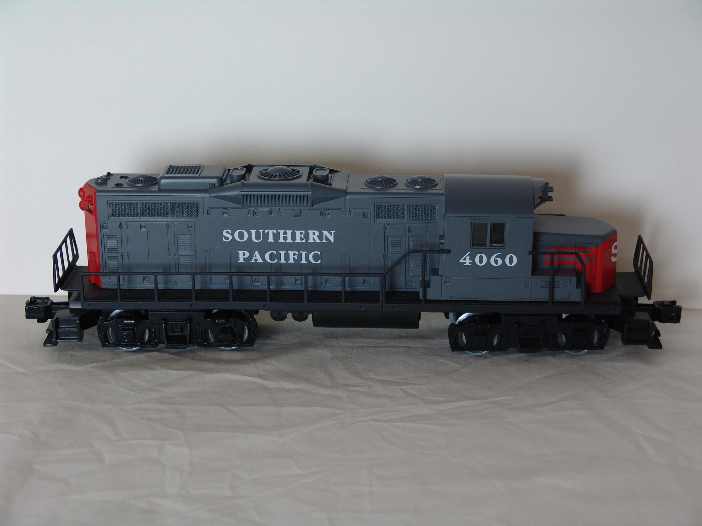 Southern Pacific GP-20 diesel engine (used)