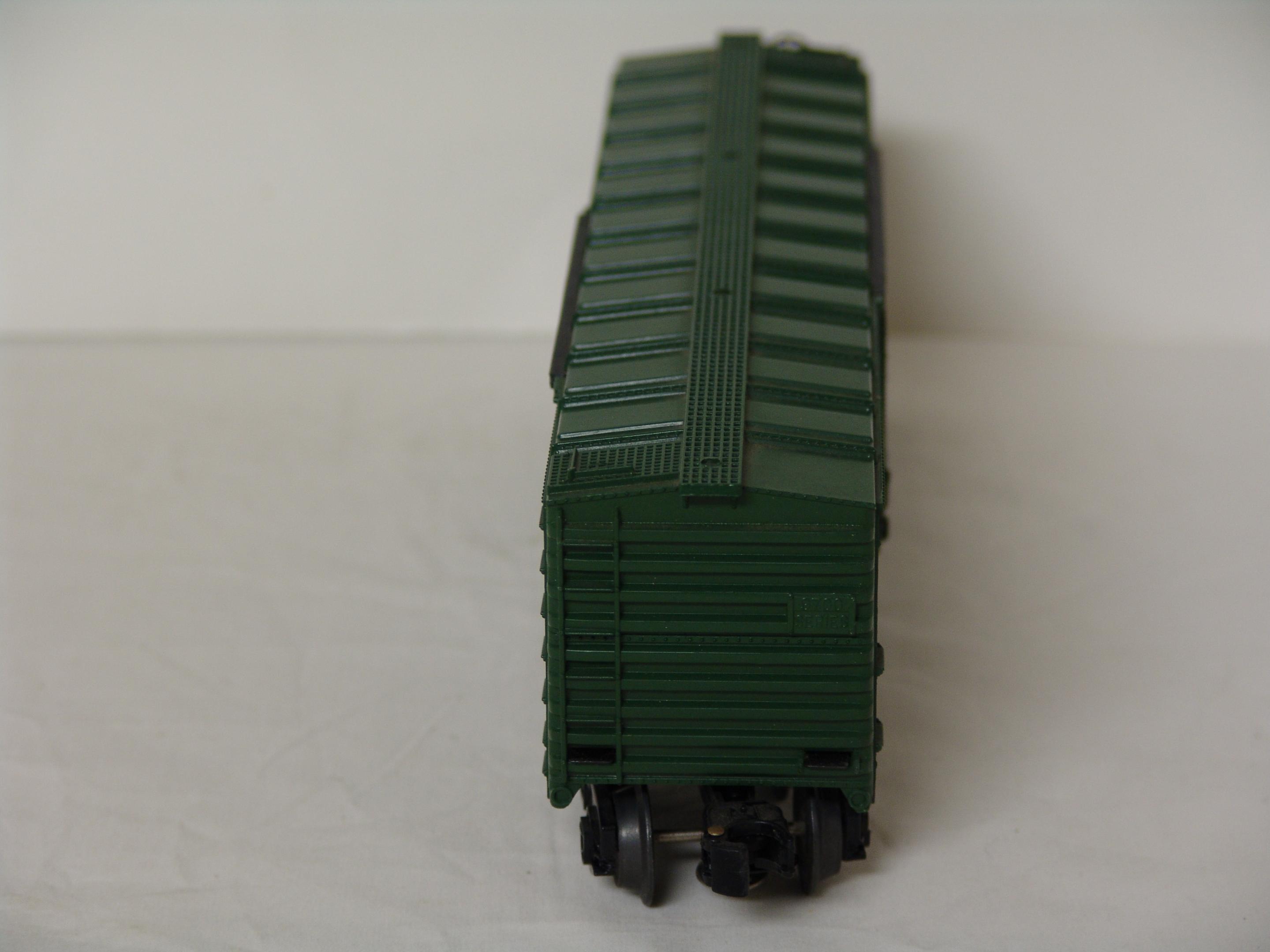 Santa Fe boxcar (used)