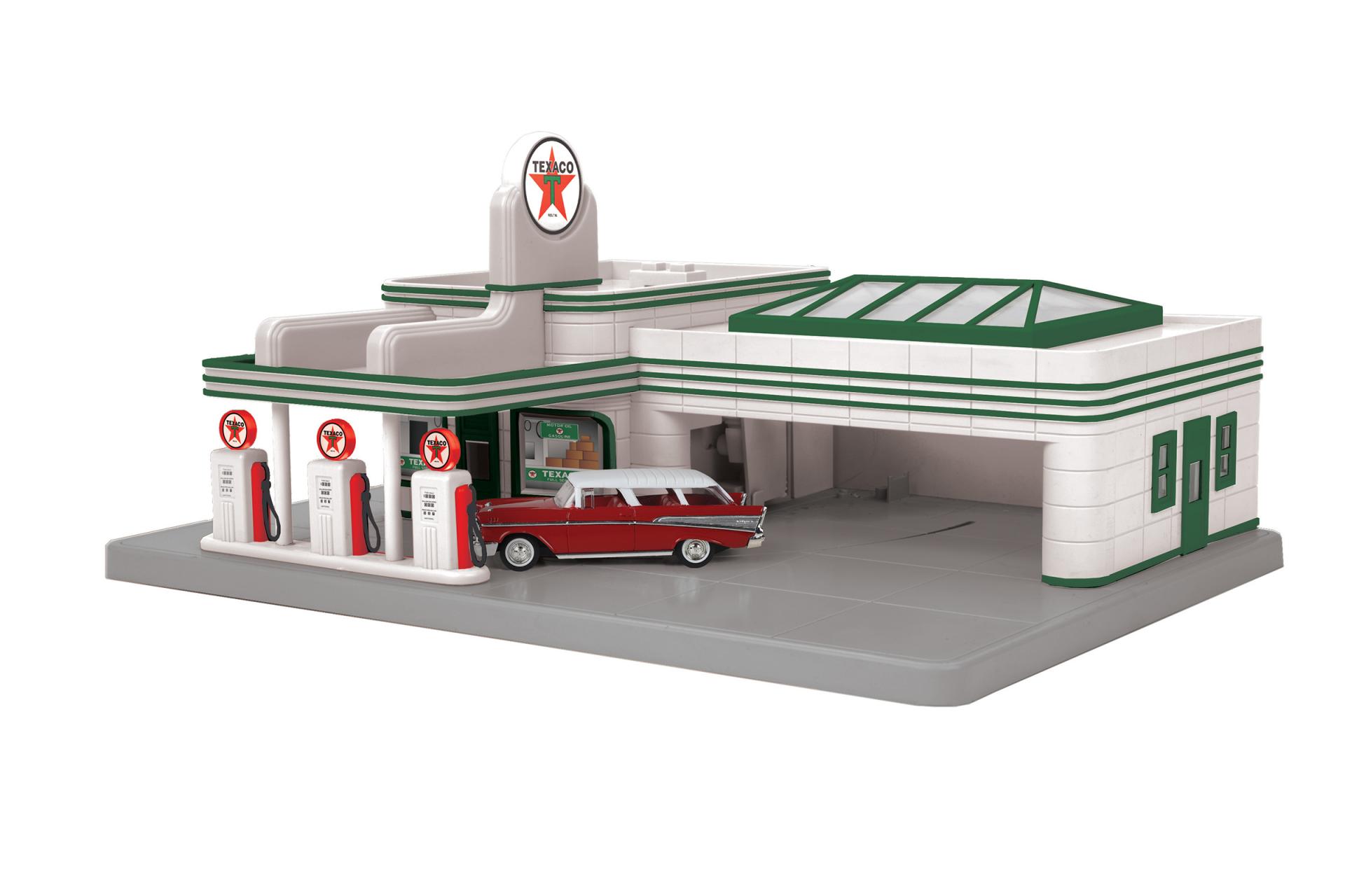 Texaco operating gas station