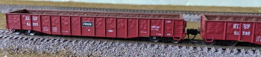 Frisco boxcar red lightly dented 52'6" 15-panel mill gondola #61893