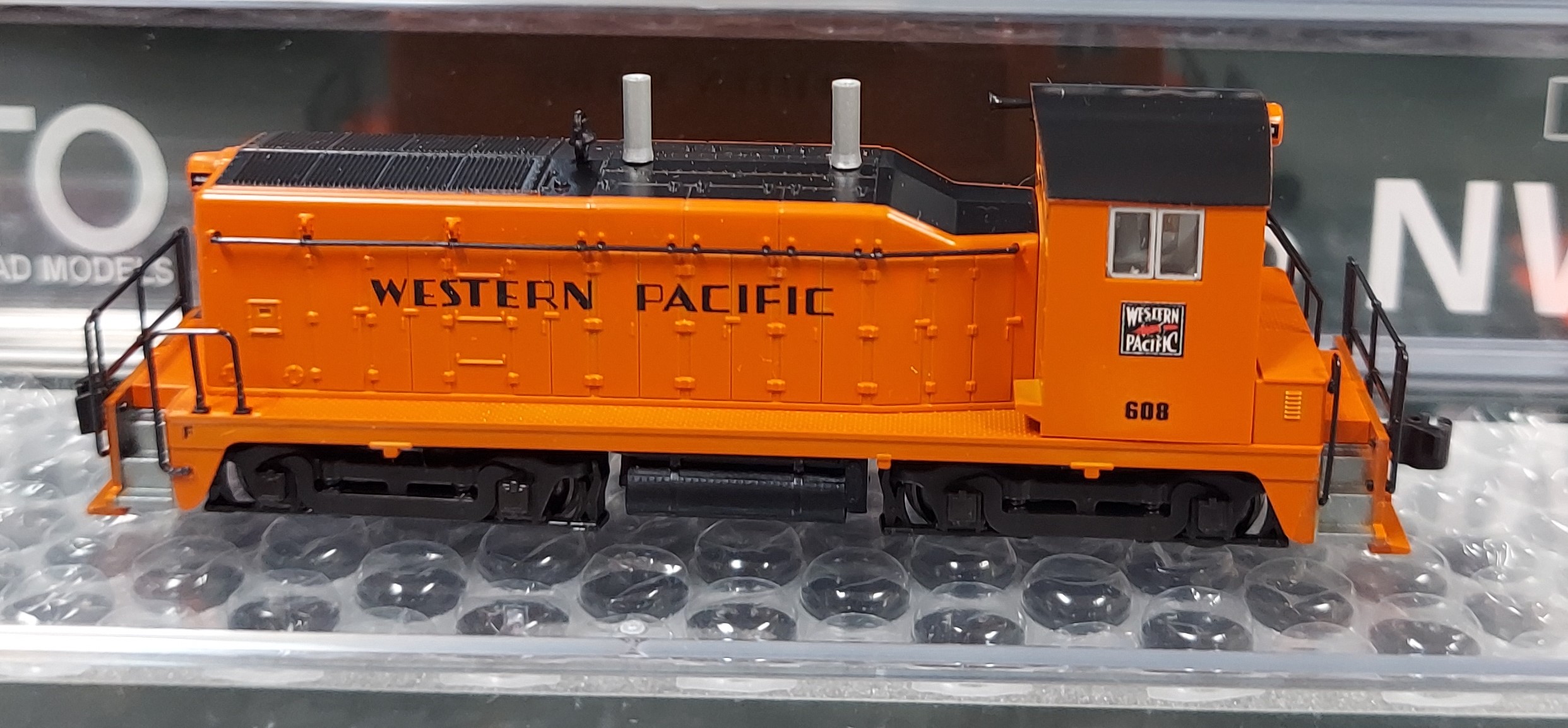 Western Pacific EMD NW2 #608 with DCC & sound