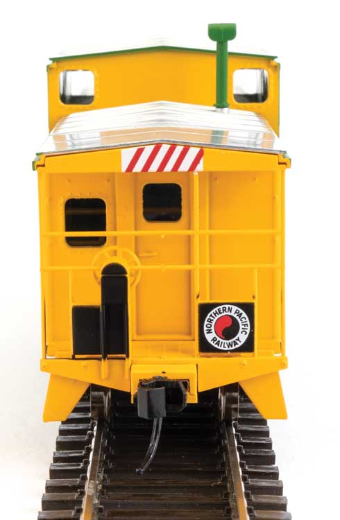 Northern Pacific Extended Vision Caboose #10401