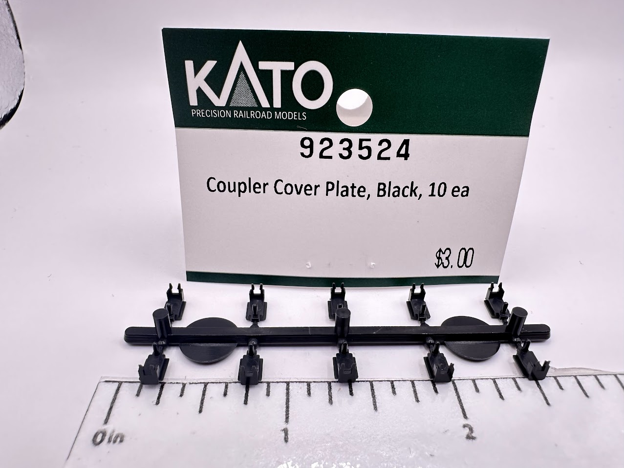 Coupler Cover Plate Black 10-Each