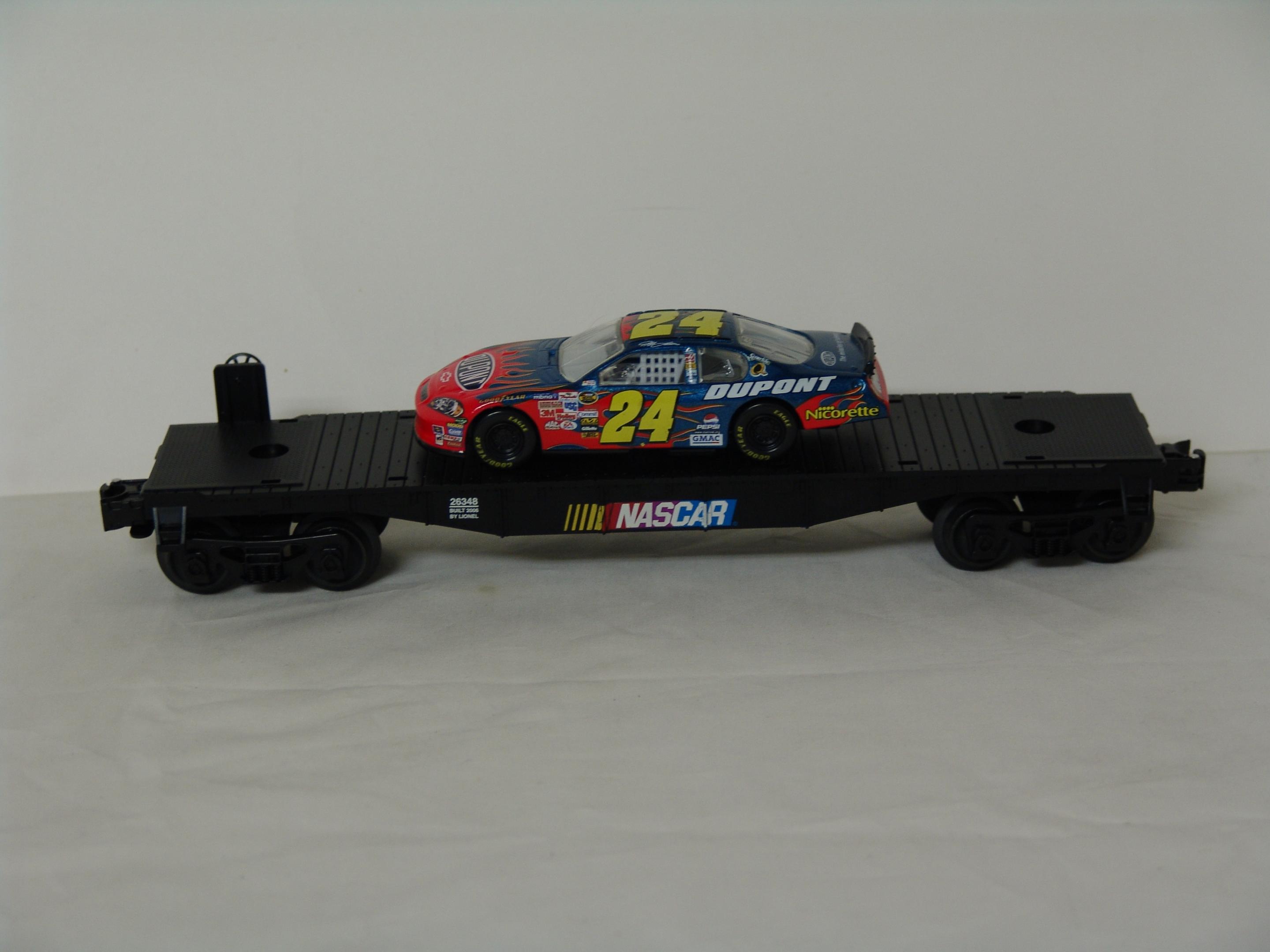 Jeff Gordon flatcar with stock car (used)