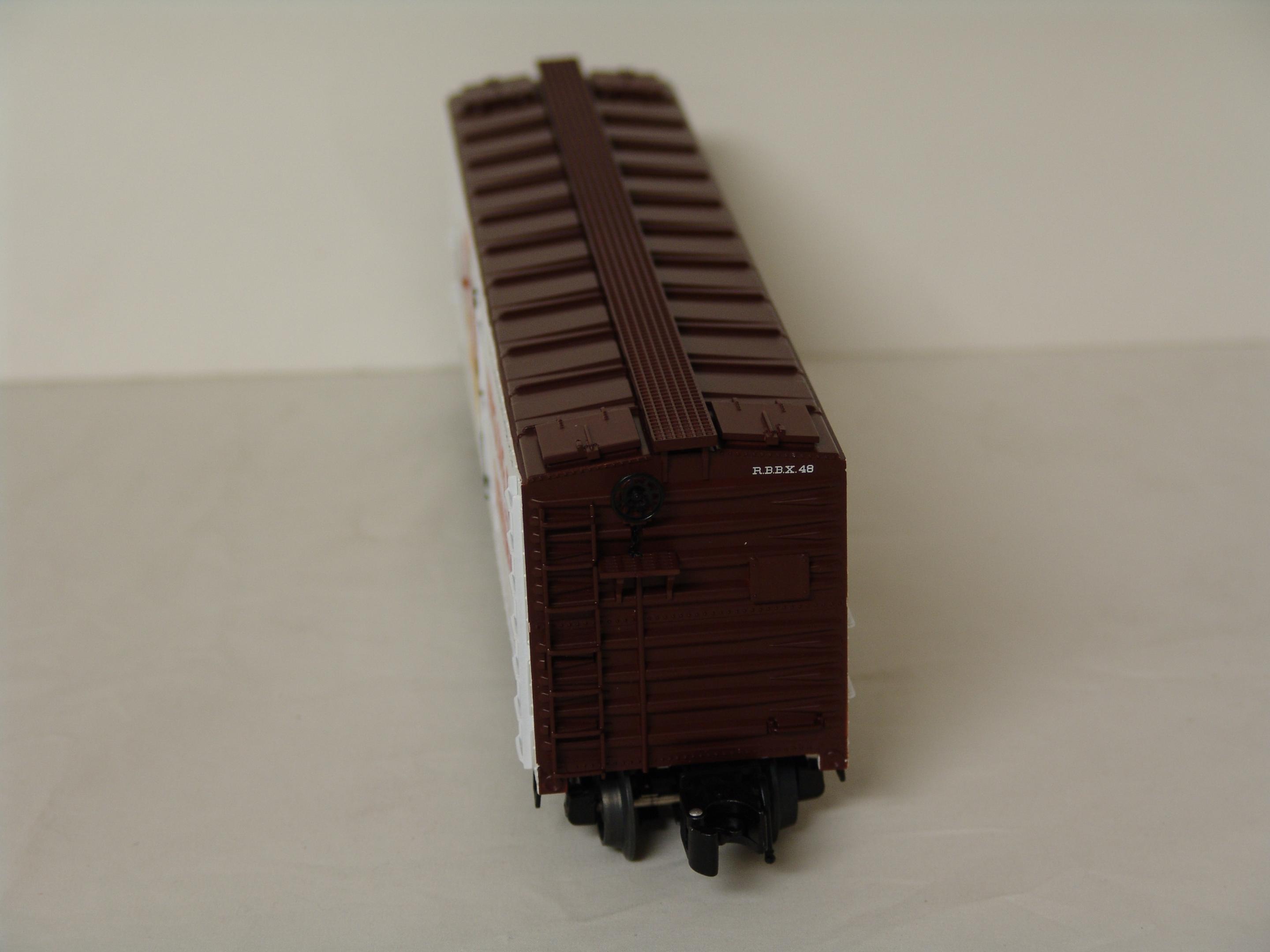 Ringling Bros™ Lighted Clown scale size wood-sided reefer #48 (used)