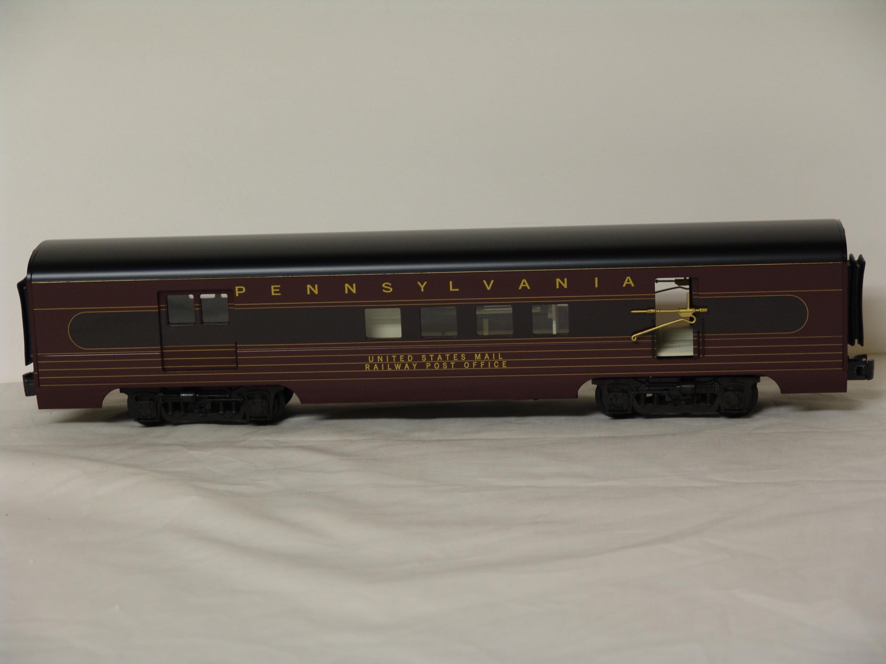 Pennsylvania Railroad “Fleet of Modernism” 5-car 15" aluminum set