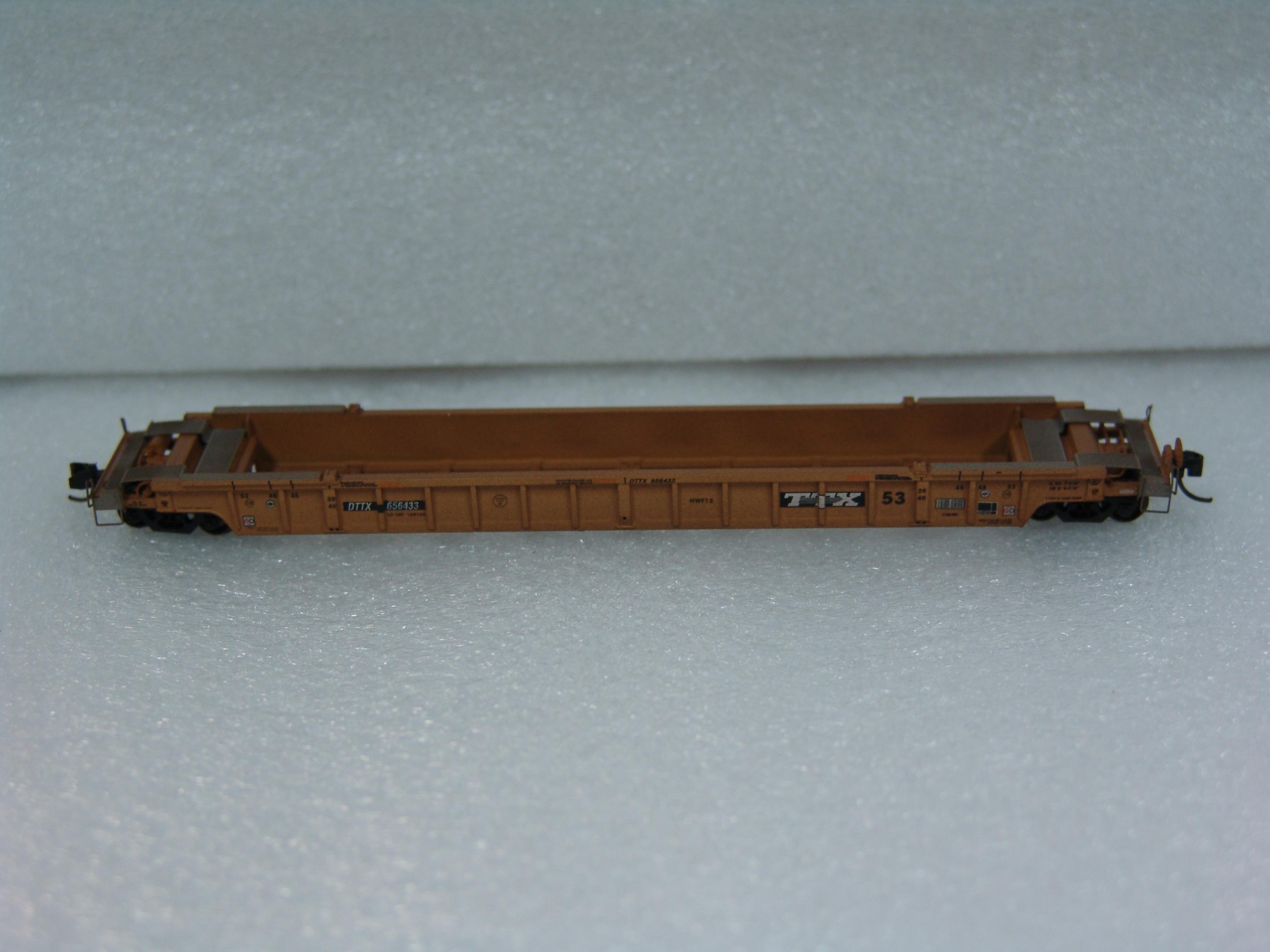 Trailer Train NSC 17-Post Well Car #656433