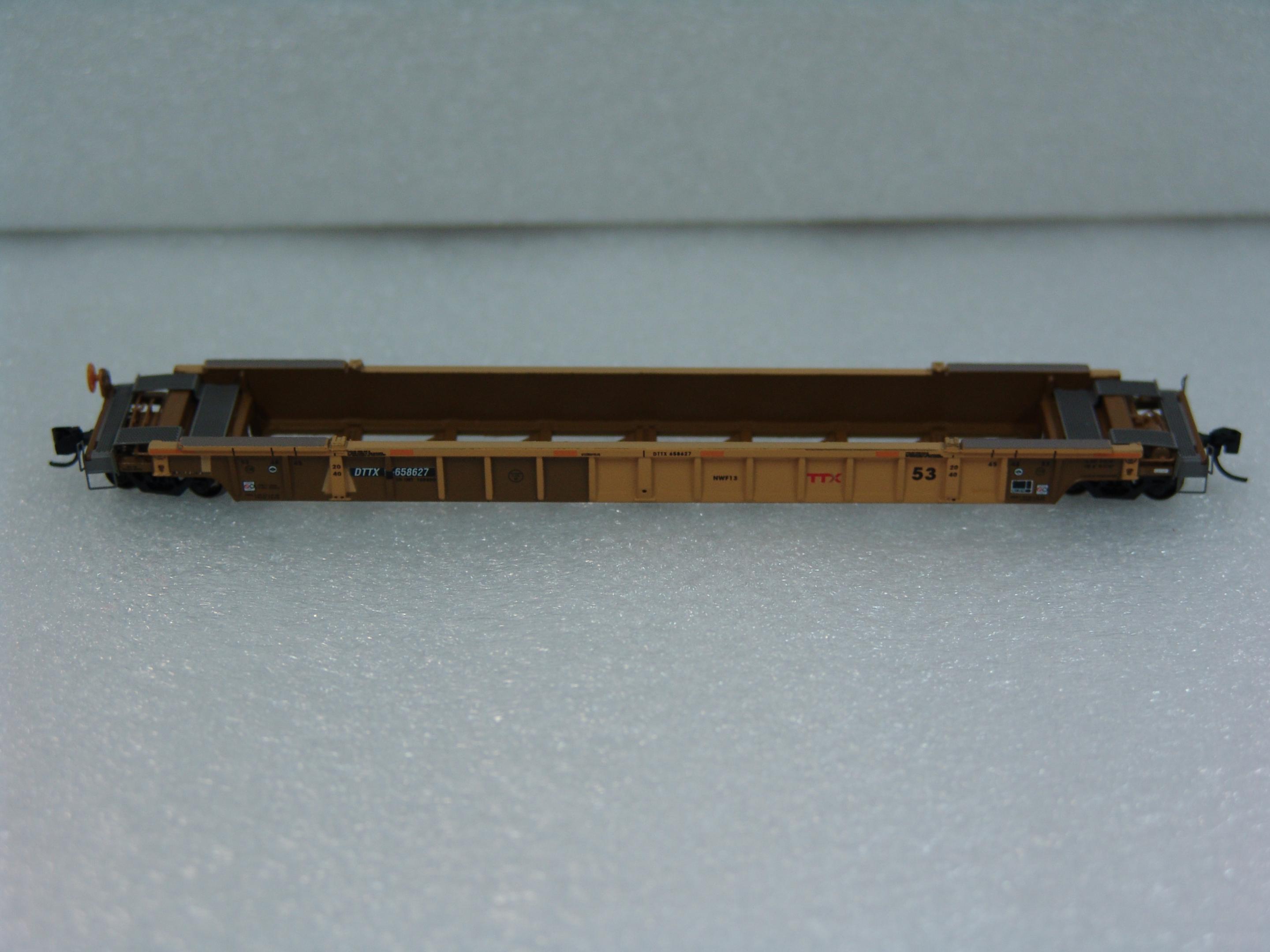 Trailer Train NSC 17-Post Well Car #658627