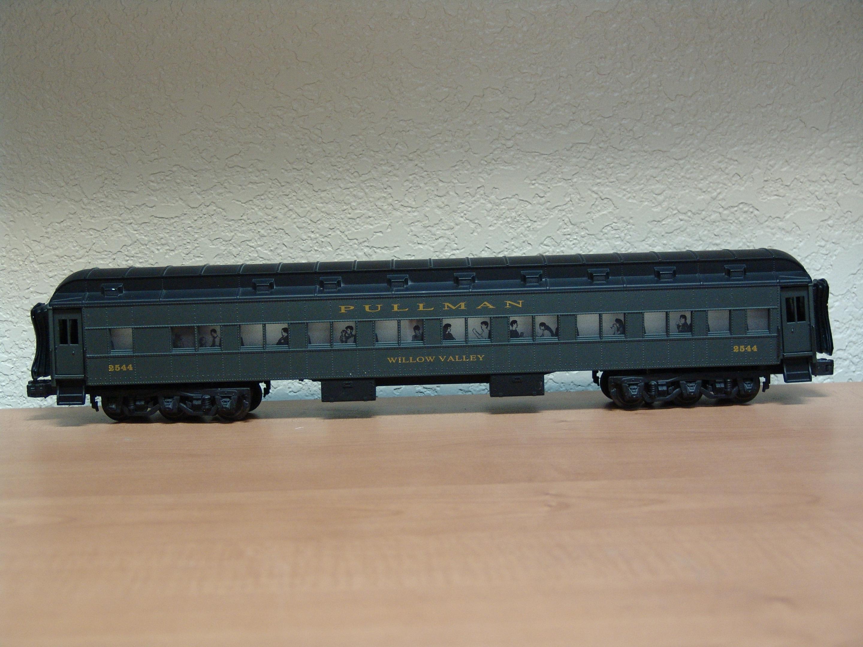 Pullman 2544 heavyweight coach "Willow Valley" (used)