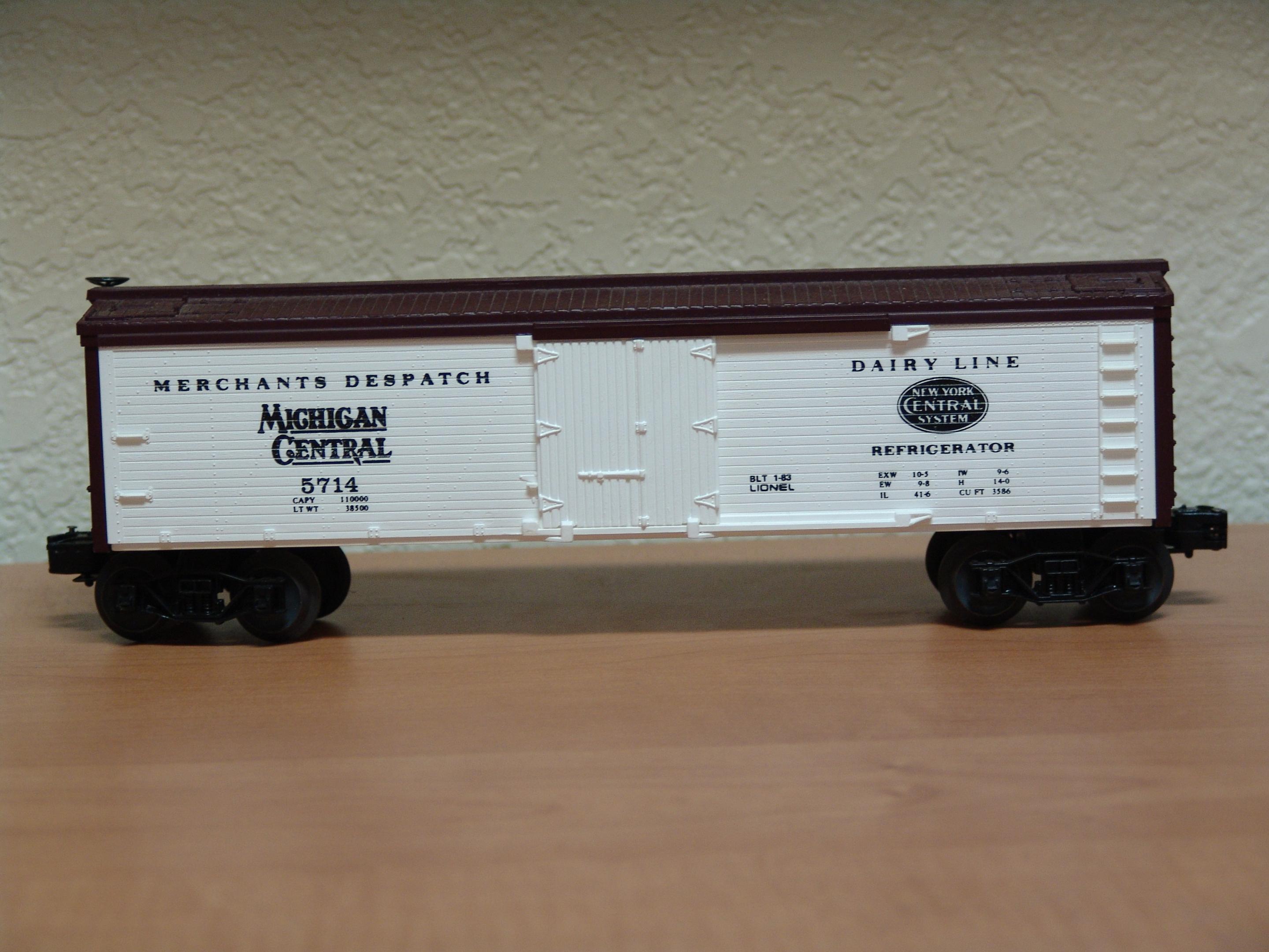 Michigan Central woodside reefer #5714 (used)