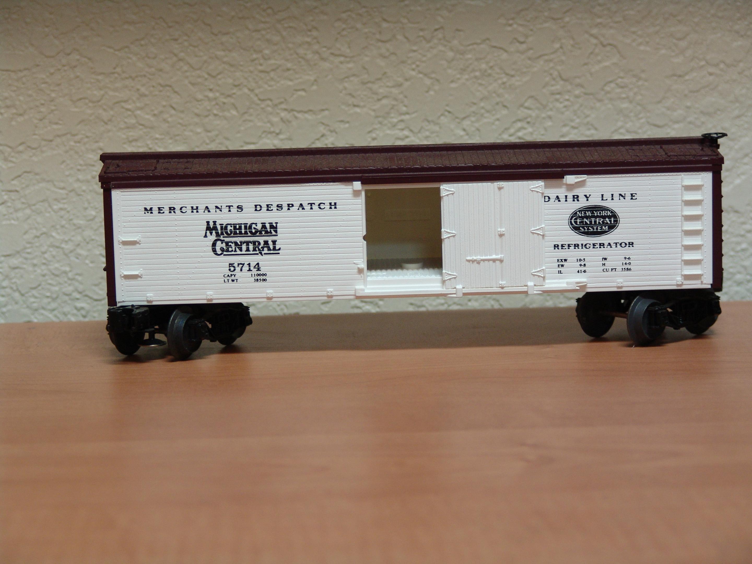 Michigan Central woodside reefer #5714 (used)