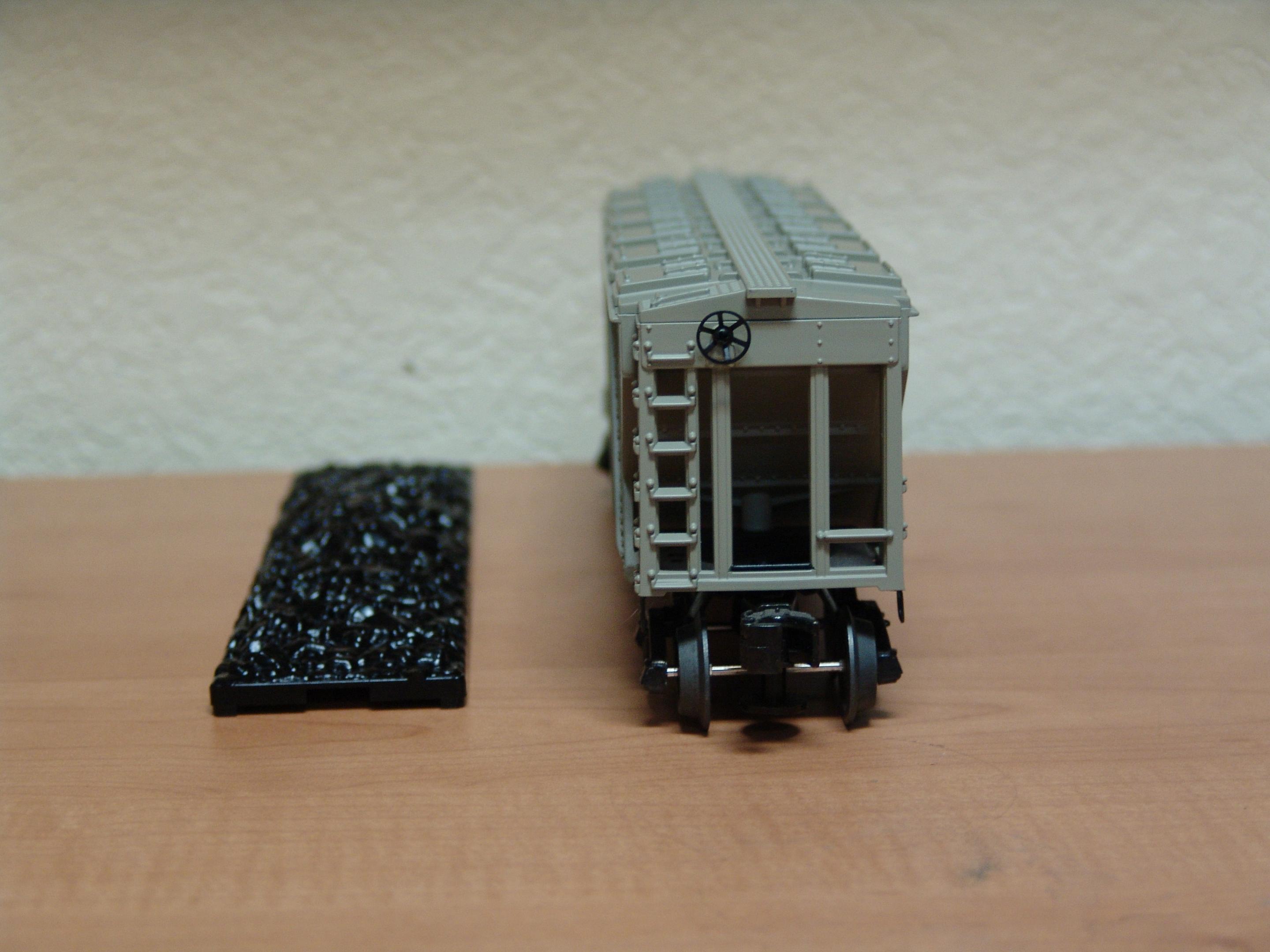 Norfolk & Western quad hopper with cover and coal load (used)