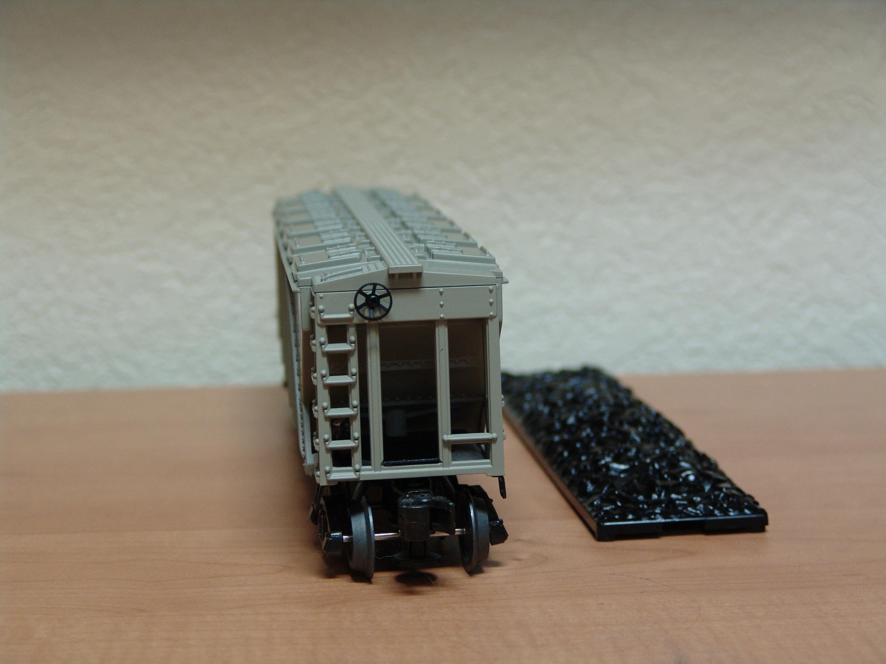 Norfolk & Western quad hopper with cover and coal load (used)