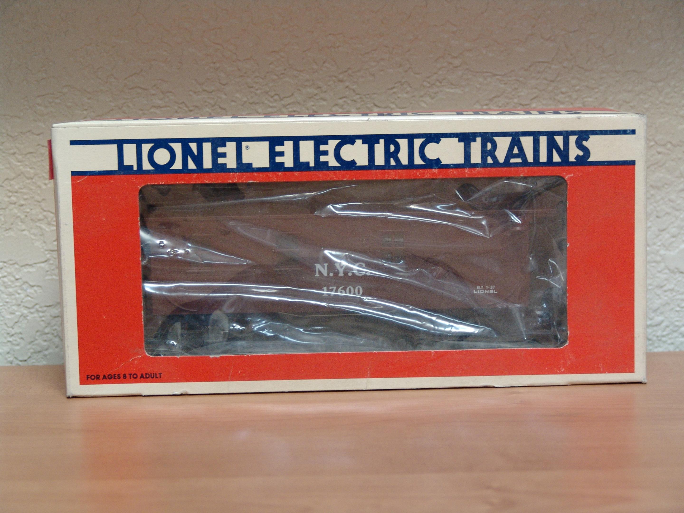 New York Central wood-sided caboose (used)