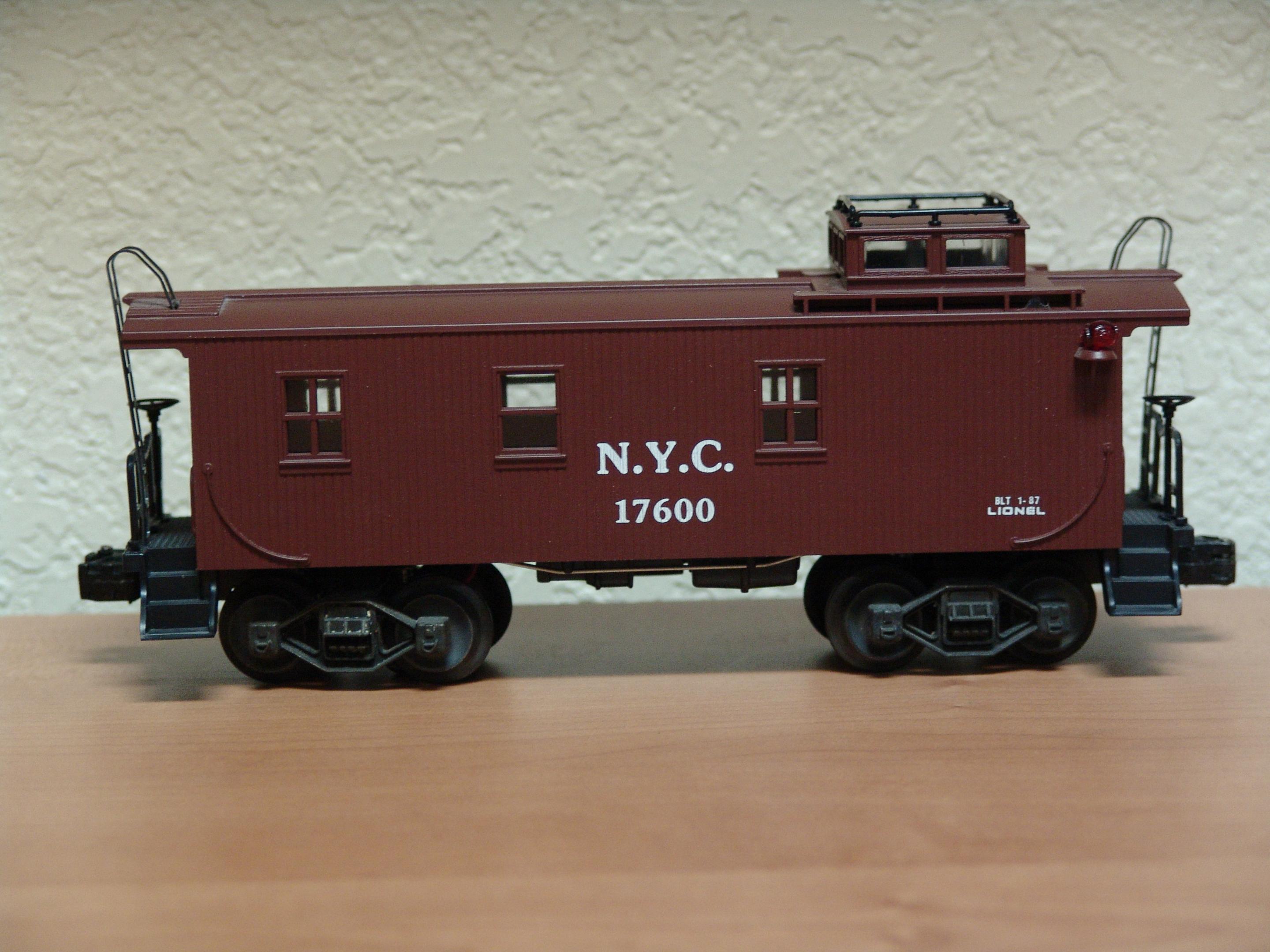 New York Central wood-sided caboose (used)