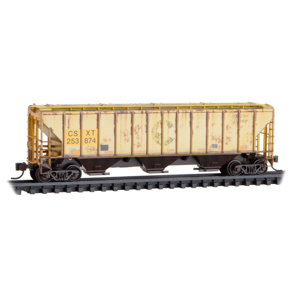 CSX weathered covered hopper 2-pack