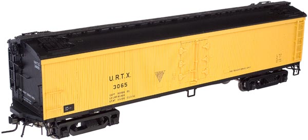 URTX (freight) 53'6" wood express reefer #3353