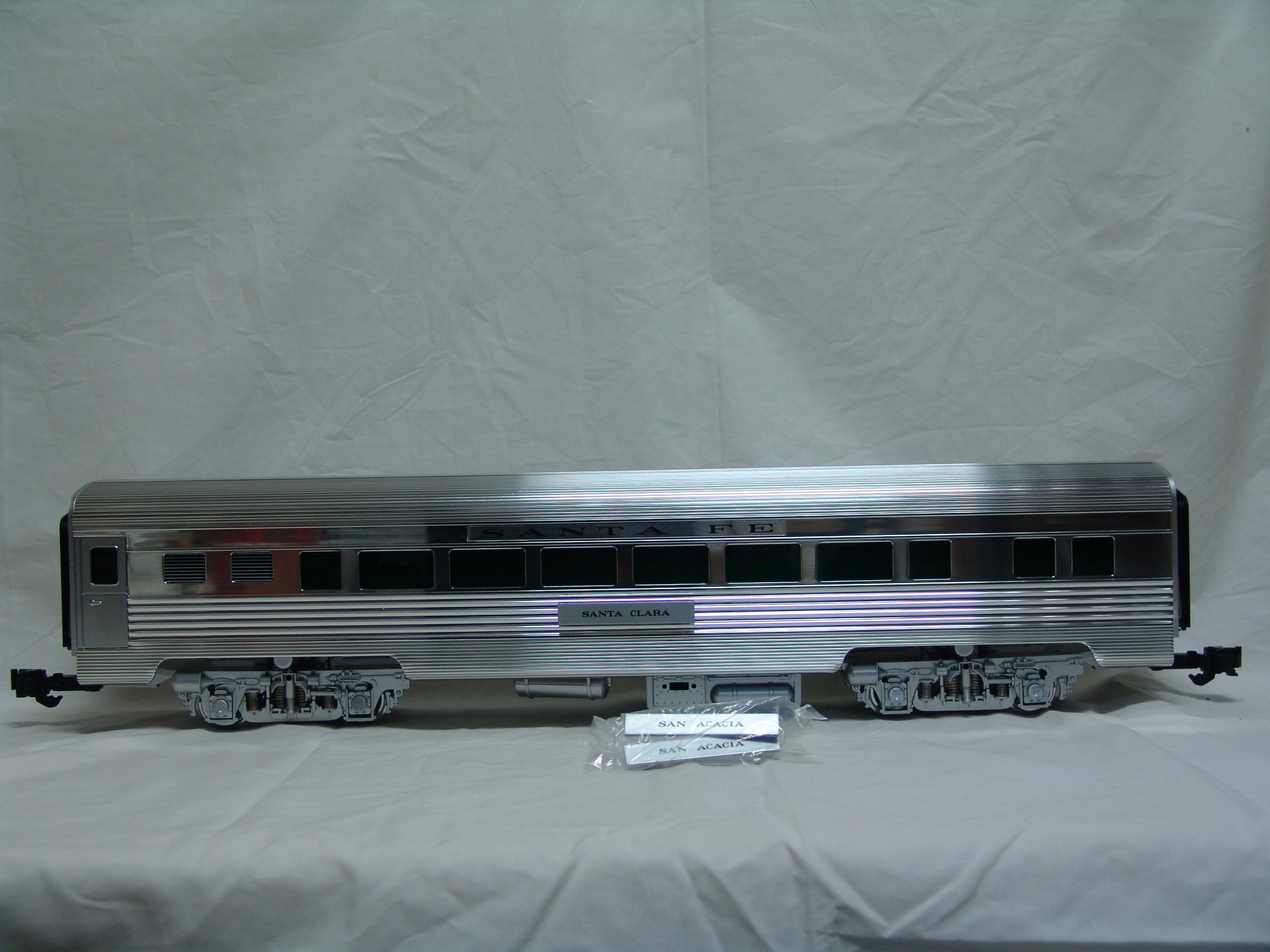Santa Fe streamlined coach "Santa Clara" (used)