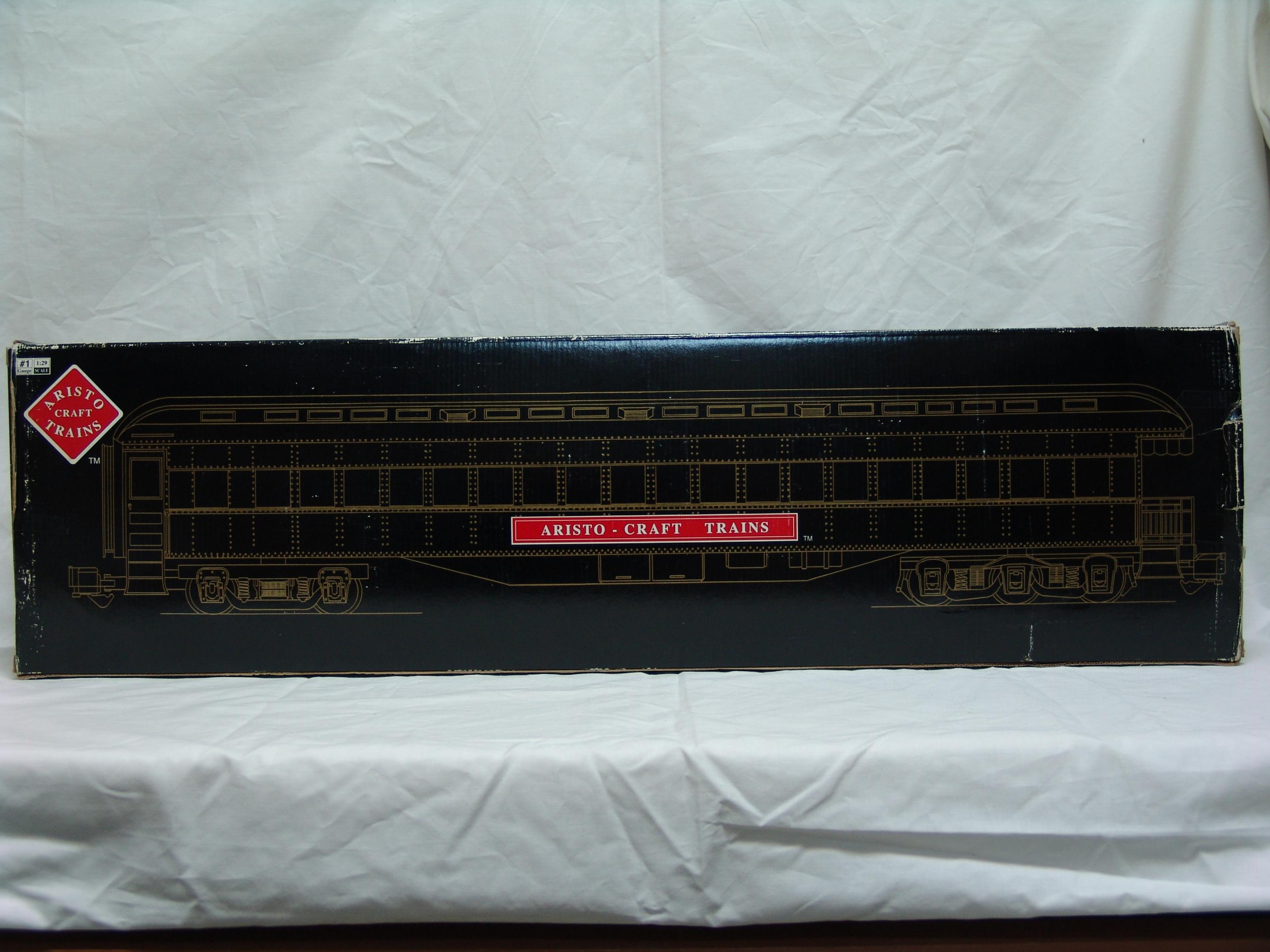 Union Pacific heavyweight coach "Council Bluffs"