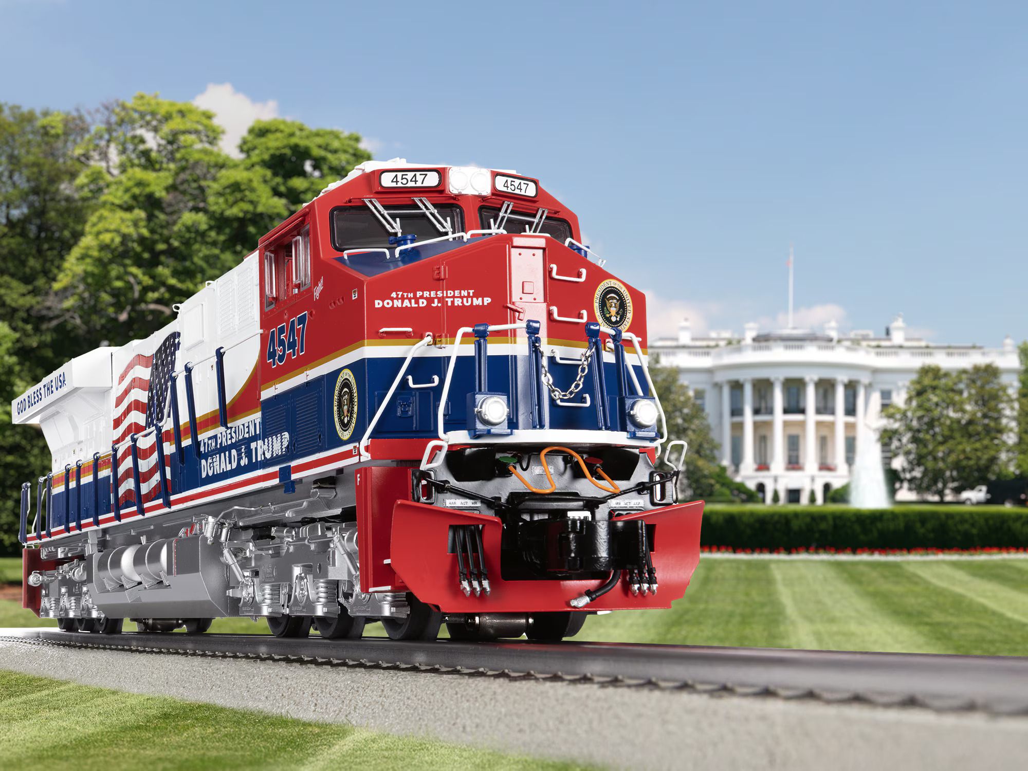President Trump ES44 #4547 with Legacy