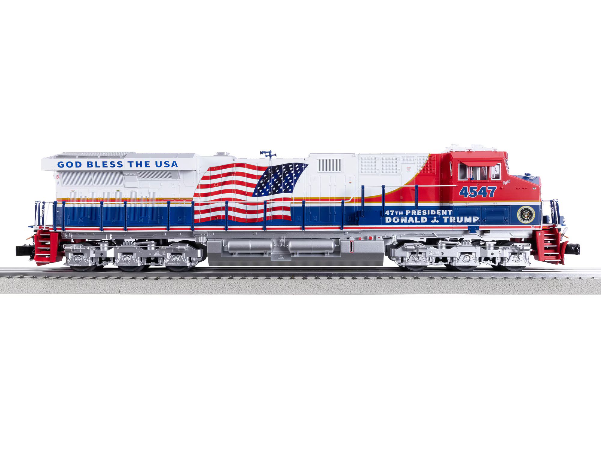 President Trump ES44 #4547 with Legacy