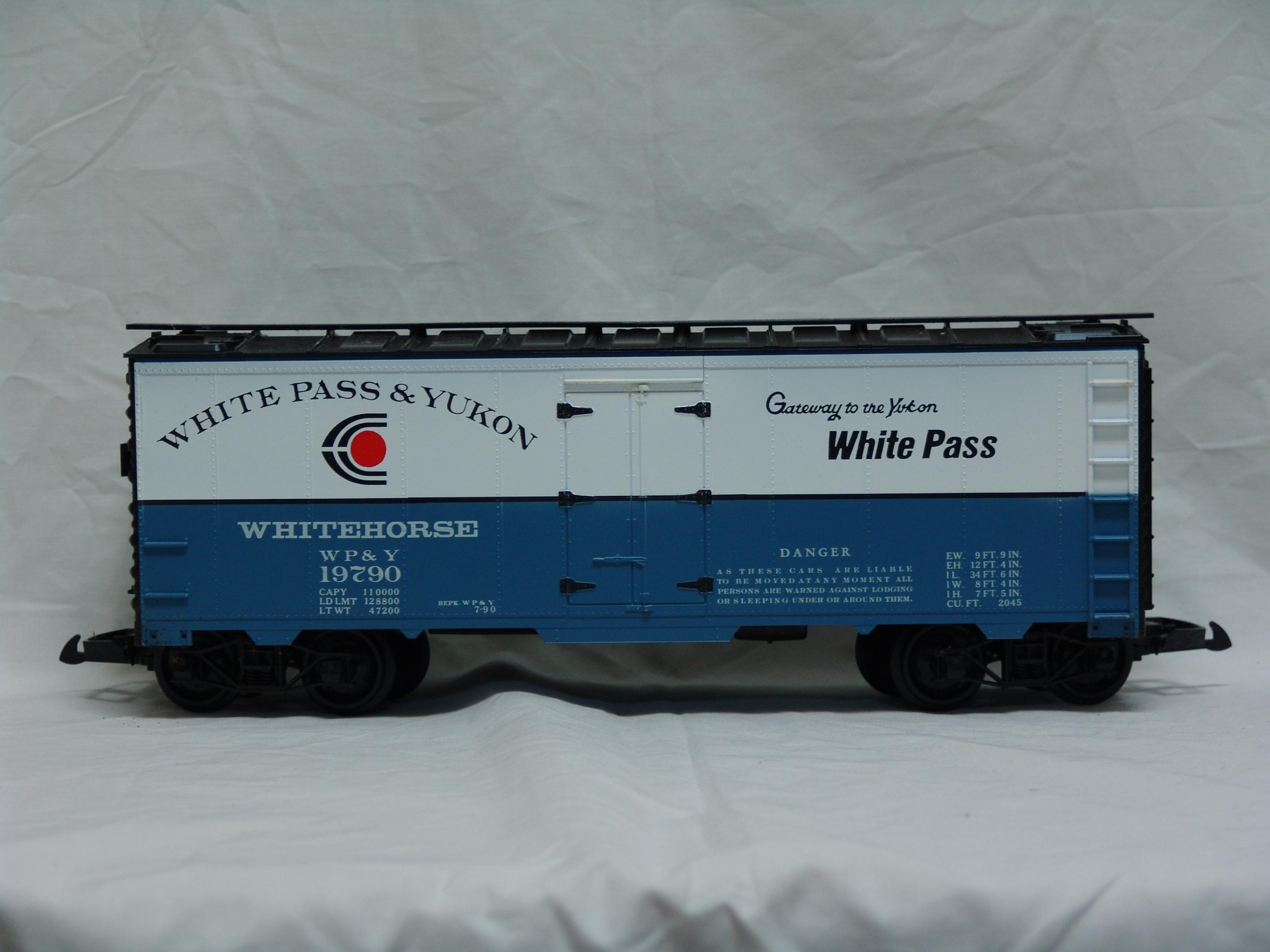 White Pass & Yukon refrigerator car #19790 (used)