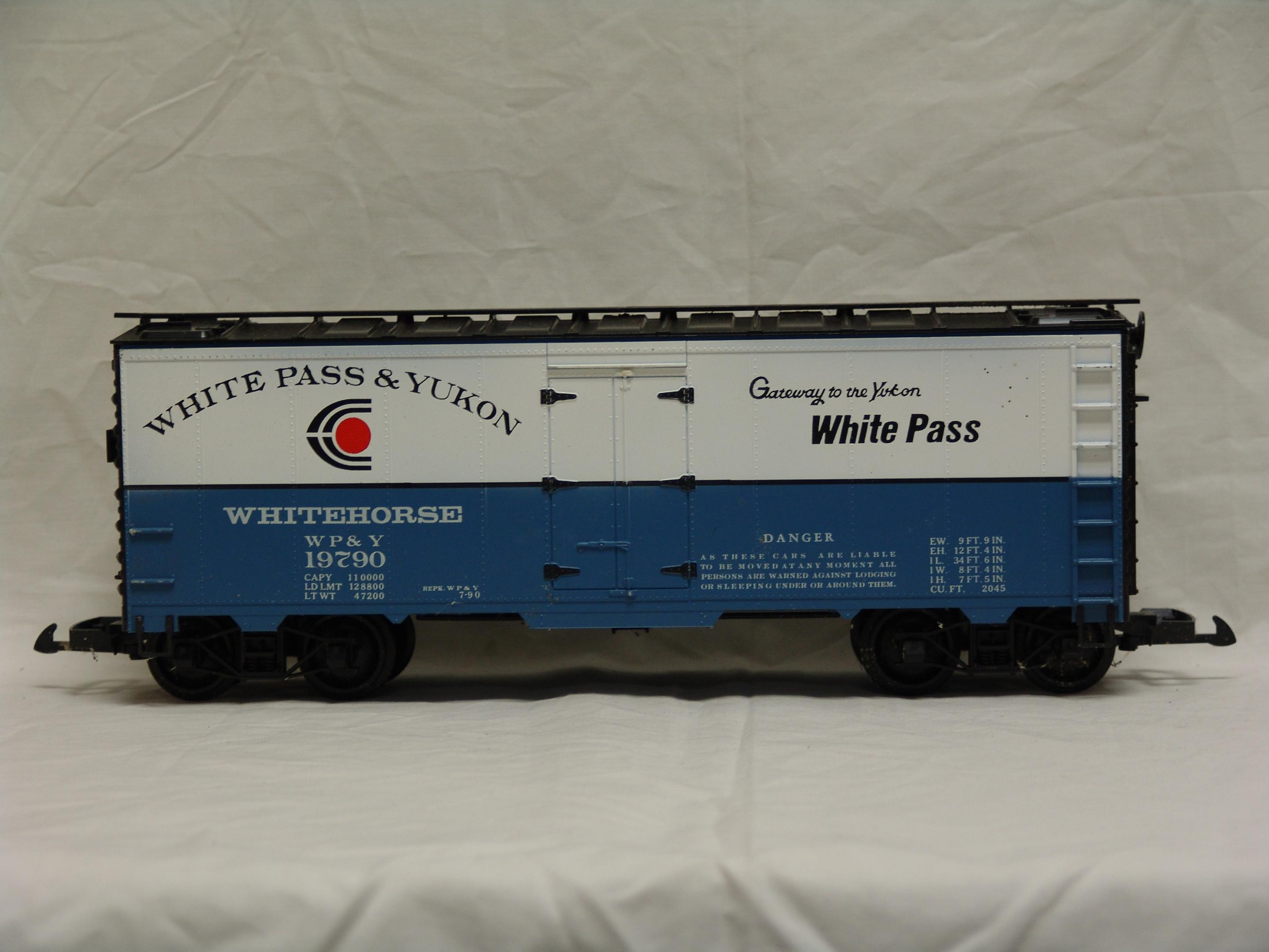 White Pass & Yukon refrigerator car #19790 (used) in boxcar box